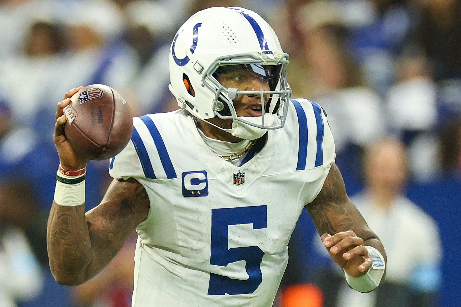 Tennessee Titans v Indianapolis Colts