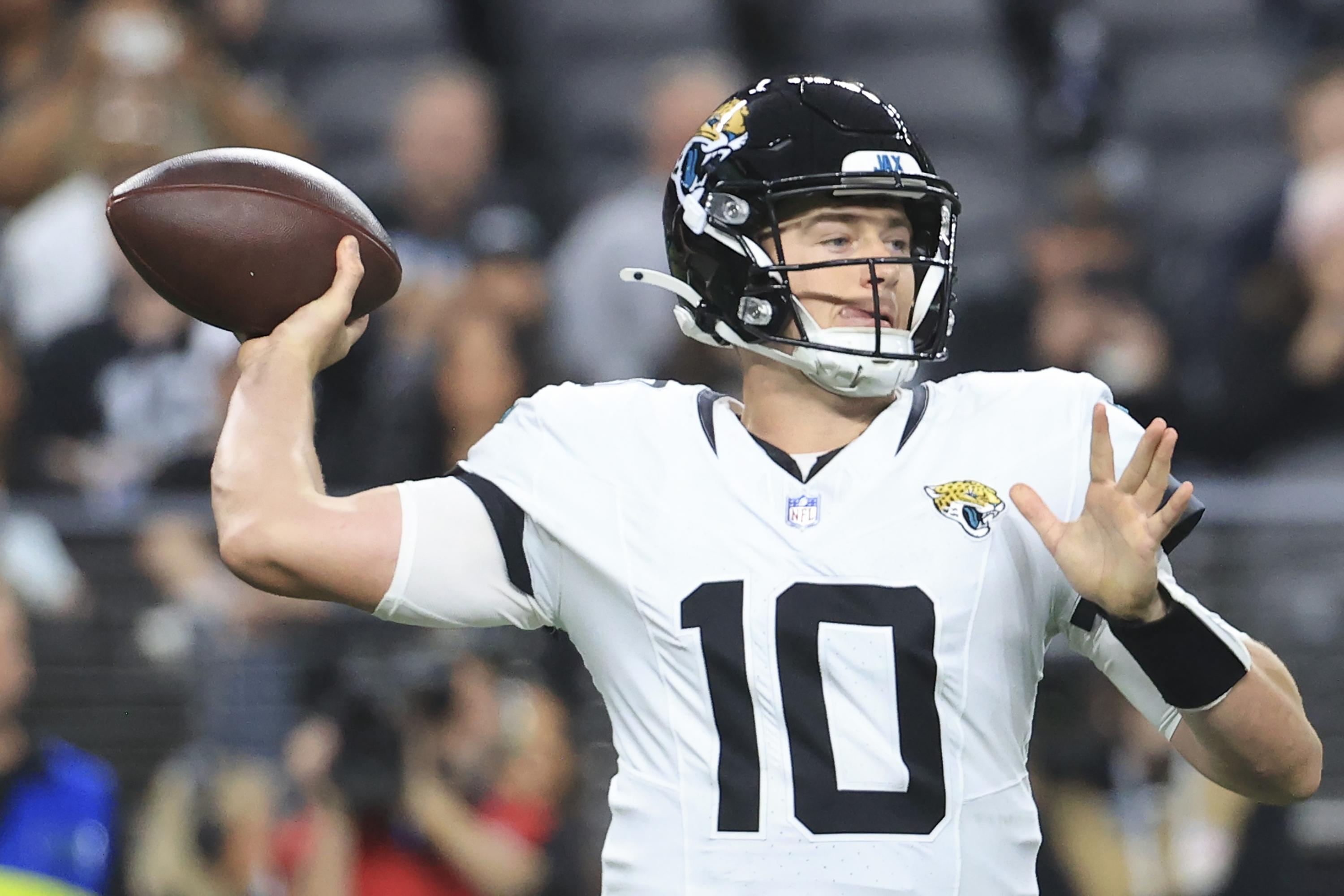 Jacksonville Jaguars v Las Vegas Raiders Jacksonville Jaguars v Las Vegas Raiders