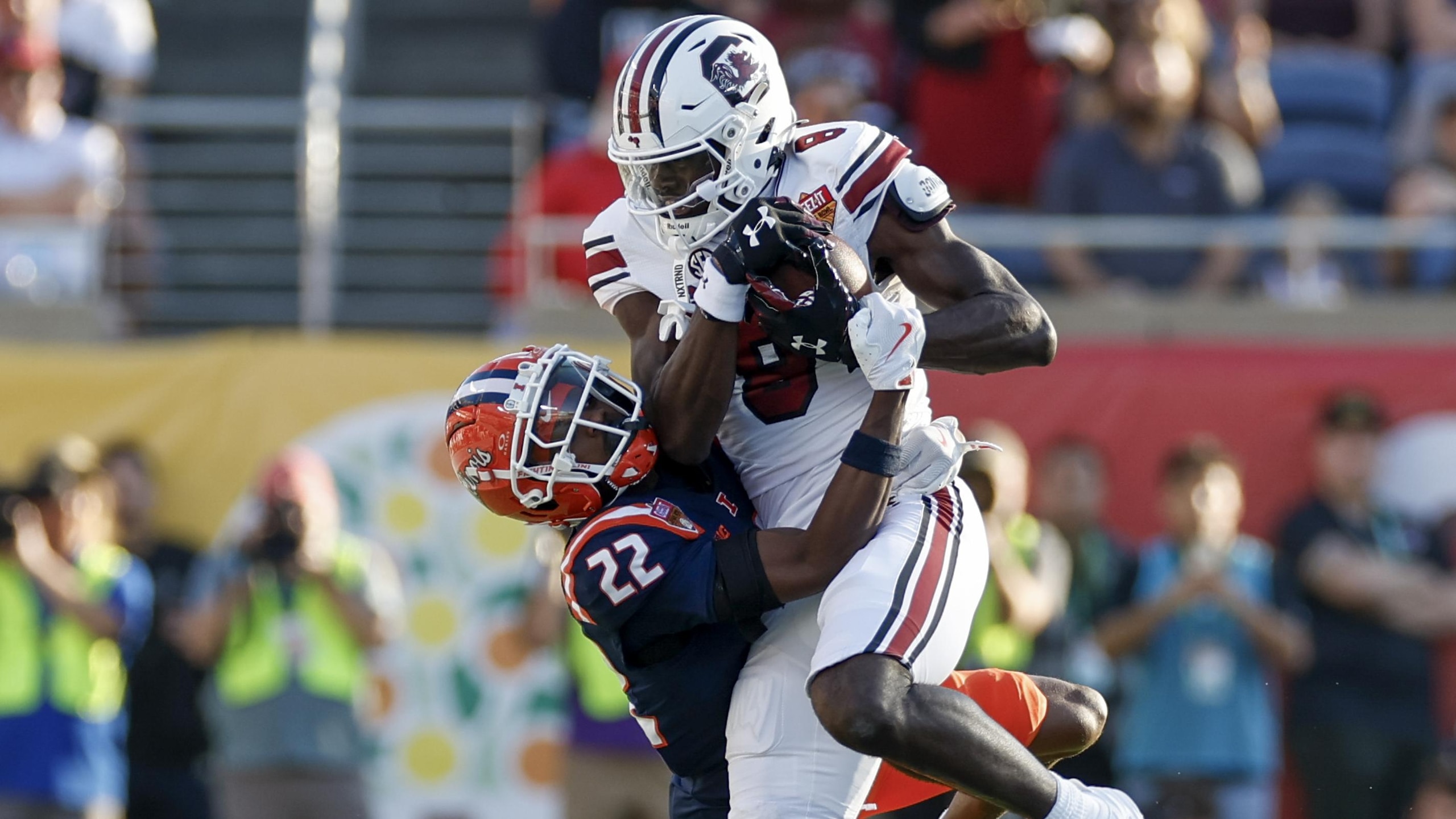 COLLEGE FOOTBALL: DEC 31 Cheez-It Citrus Bowl - South Carolina vs Illinois