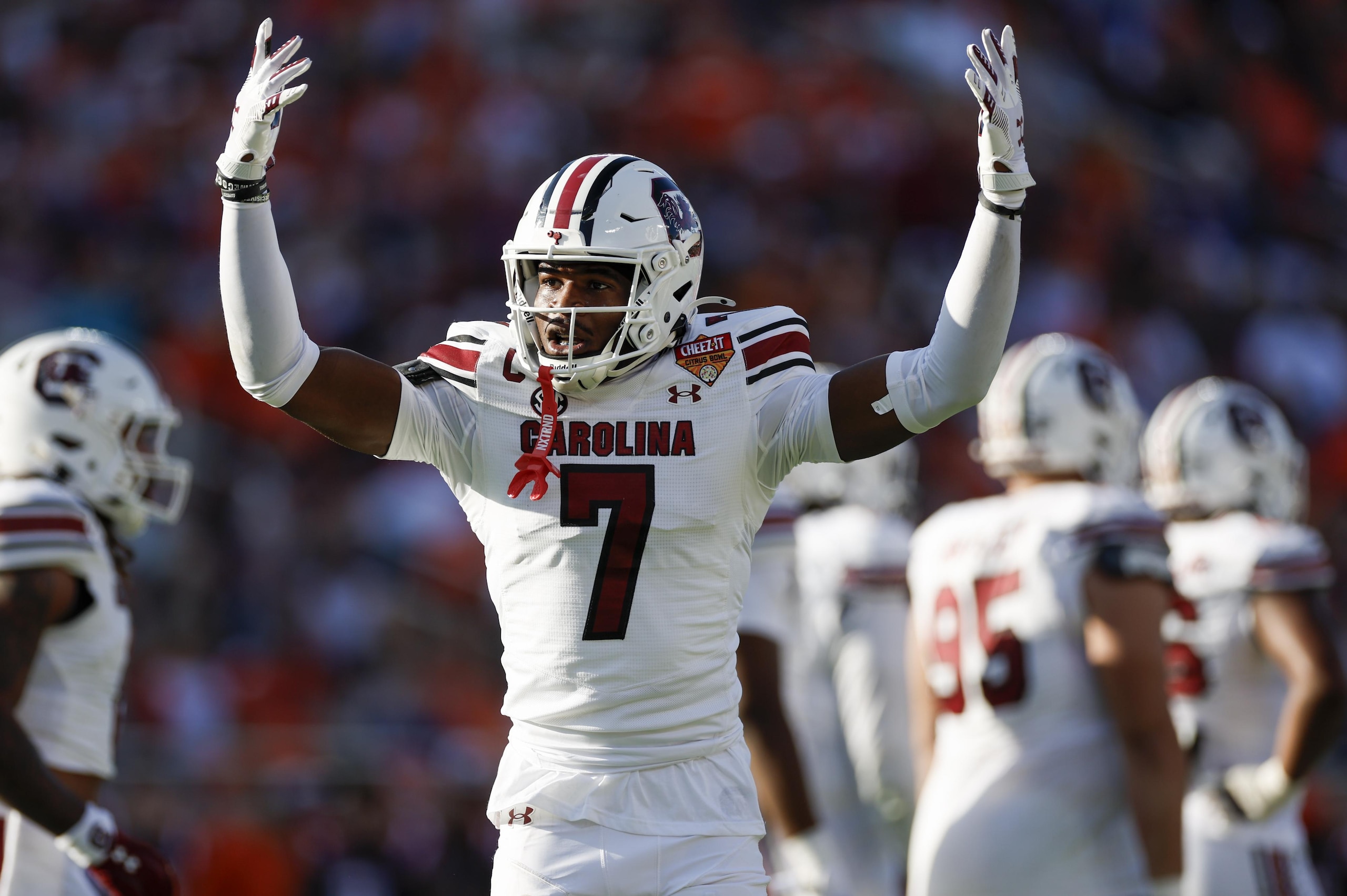 COLLEGE FOOTBALL: DEC 31 Cheez-It Citrus Bowl - South Carolina vs Illinois