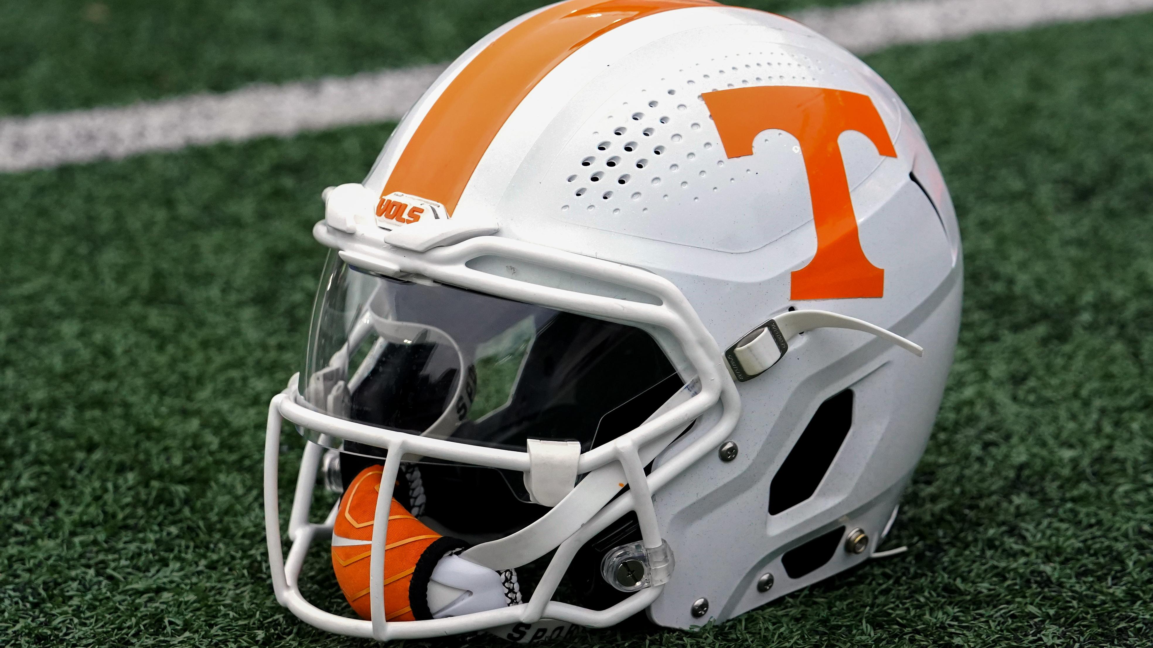 5-Star WR Tristen Keys Flips Commitment to Tennessee from LSU
