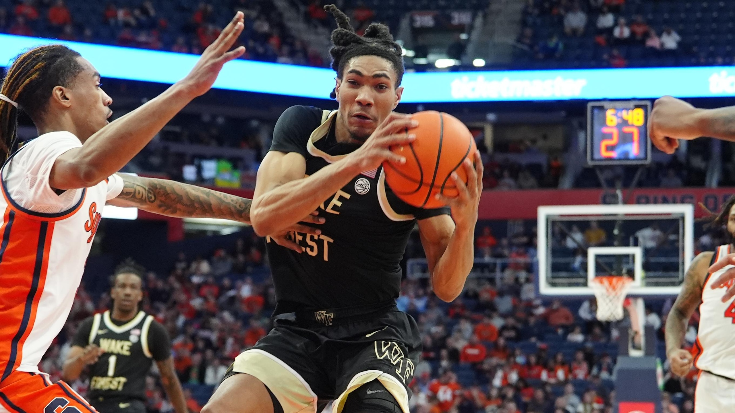 COLLEGE BASKETBALL: DEC 31 Wake Forest at Syracuse