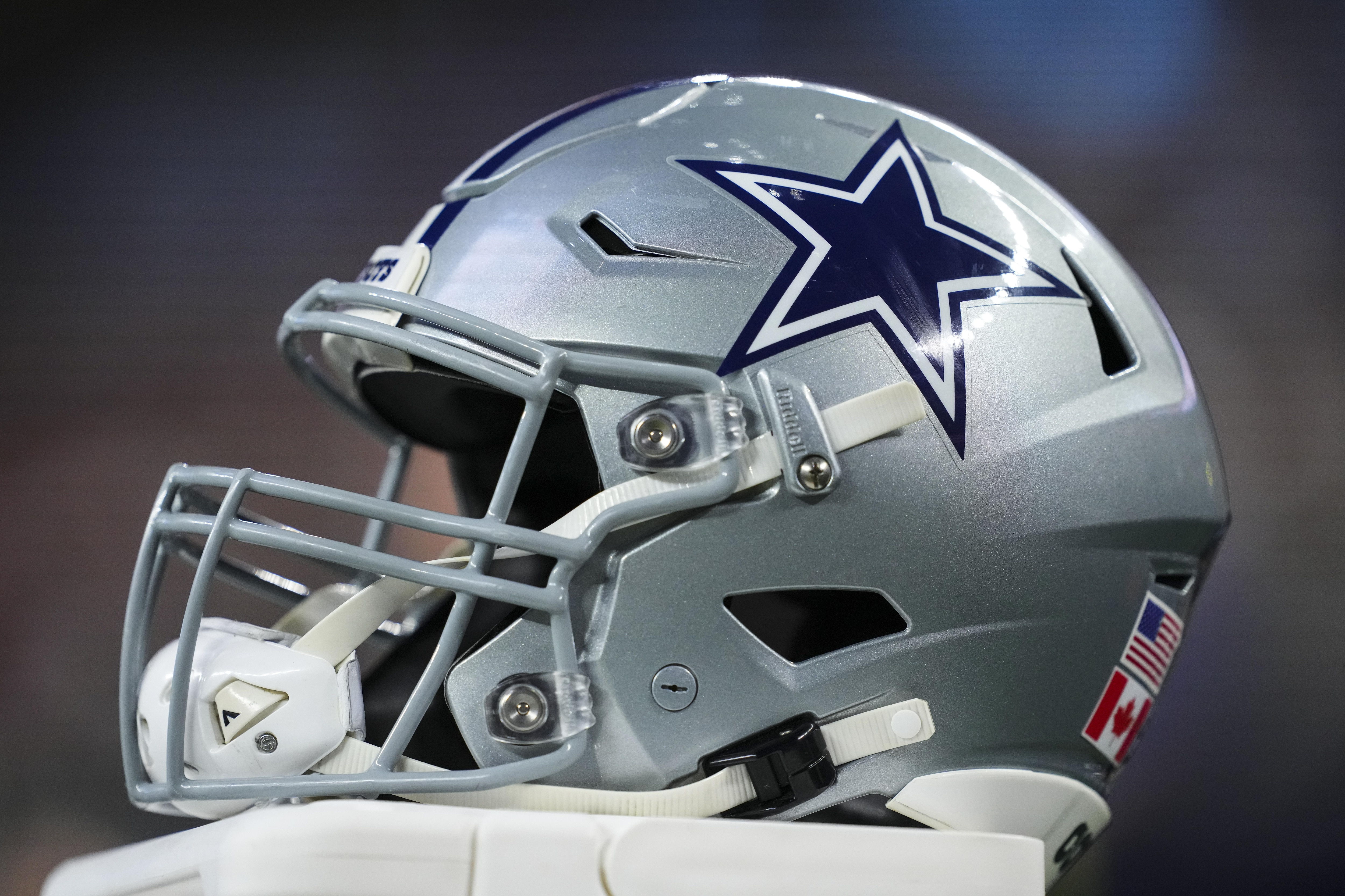 Tampa Bay Buccaneers v Dallas Cowboys