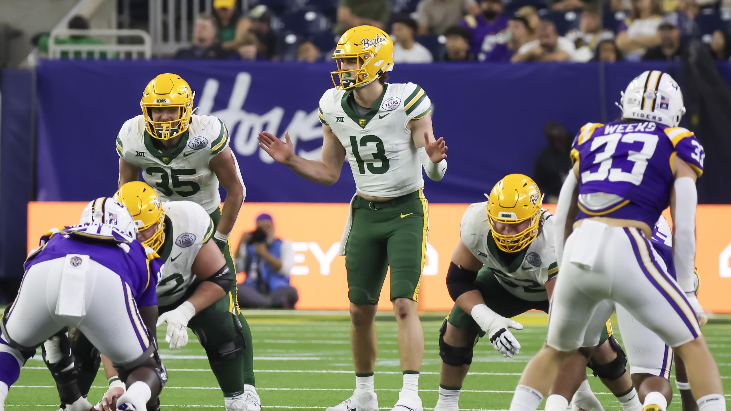 COLLEGE FOOTBALL: DEC 31 Kinder's Texas Bowl - Baylor vs LSU COLLEGE FOOTBALL: DEC 31 Kinder's Texas Bowl - Baylor vs LSU