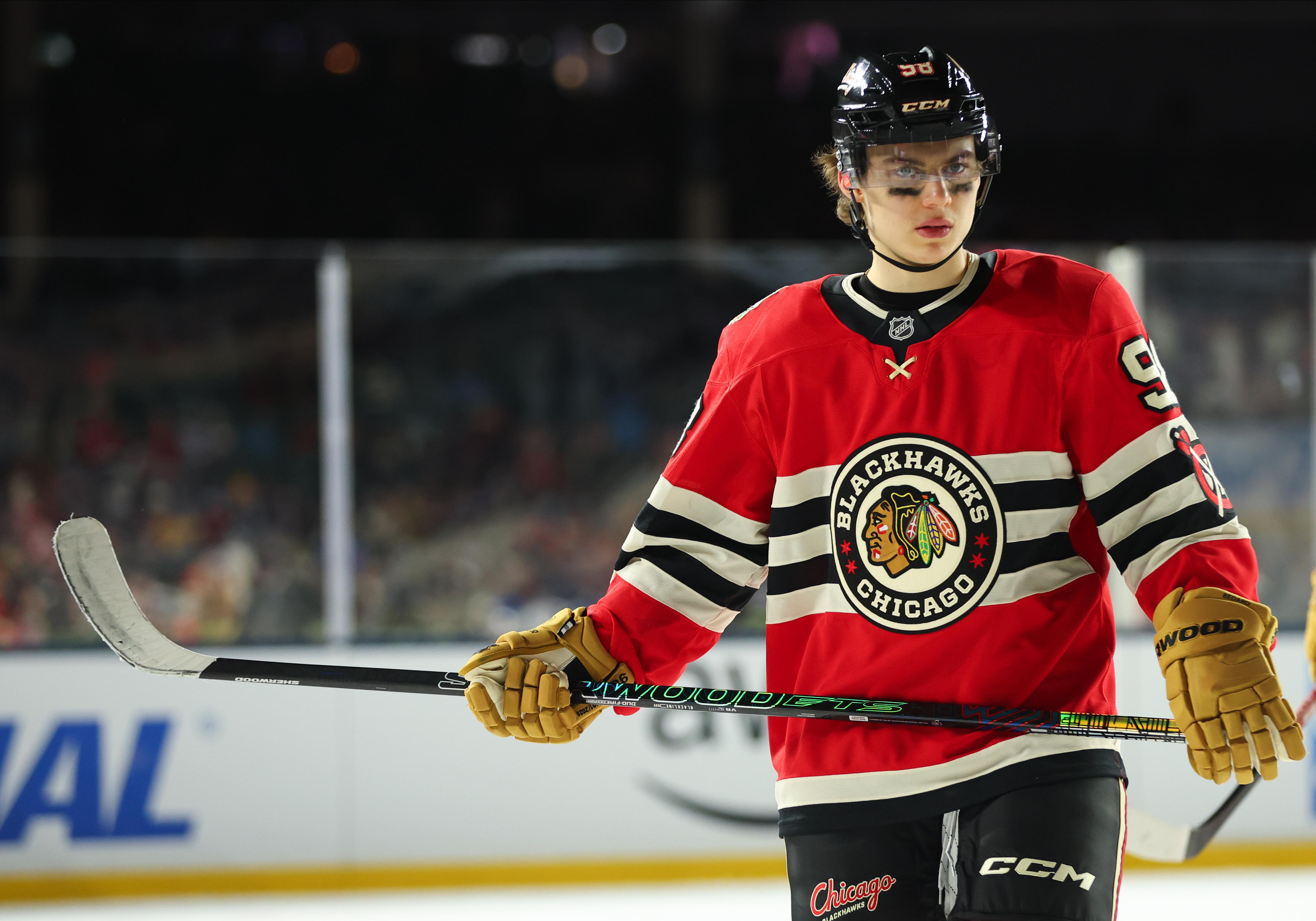 NHL: DEC 31 Winter Classic - Blues vs Blackhawks