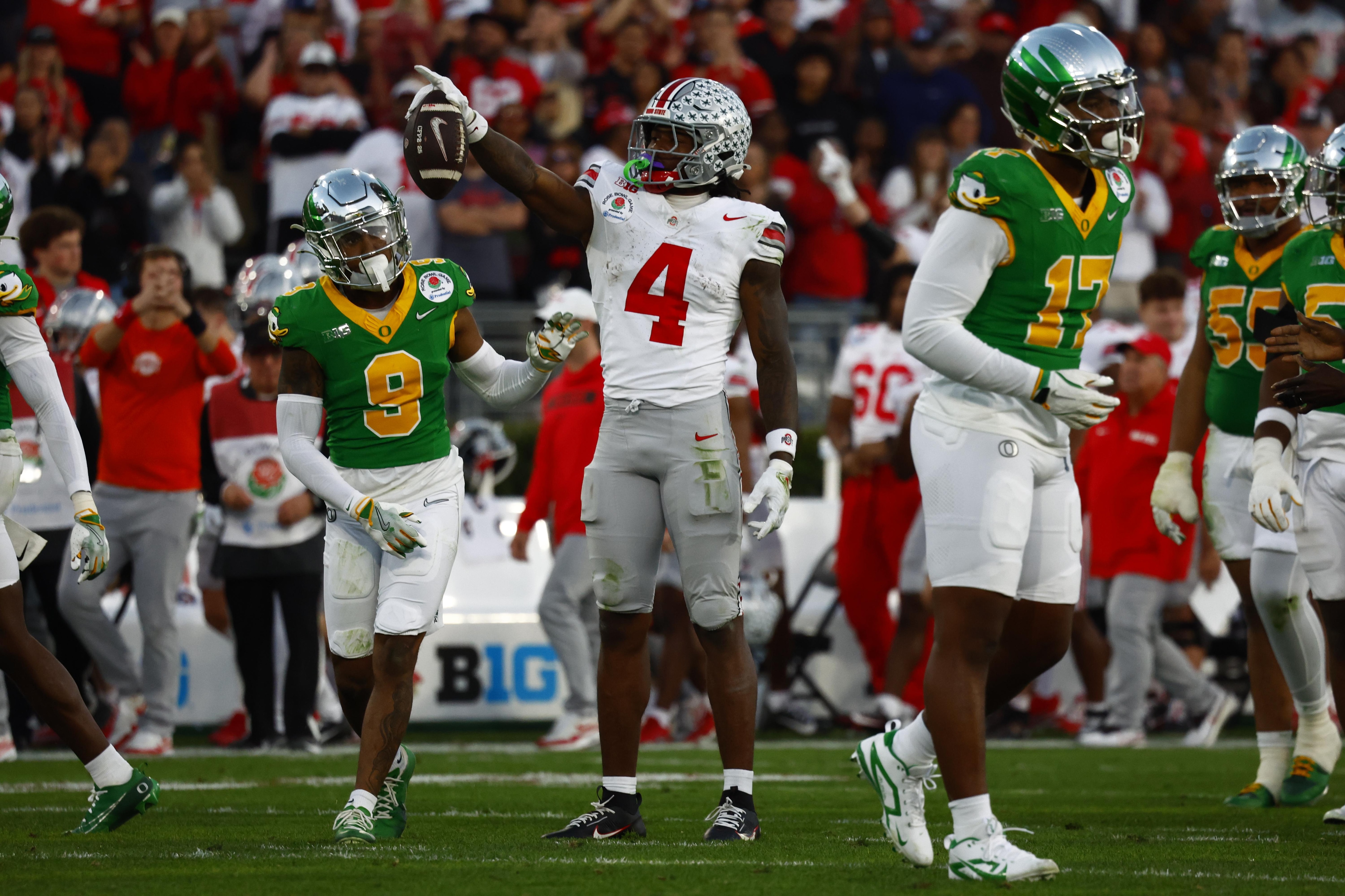 COLLEGE FOOTBALL: JAN 01 CFP Quarterfinal Rose Bowl Game - Ohio State vs Oregon