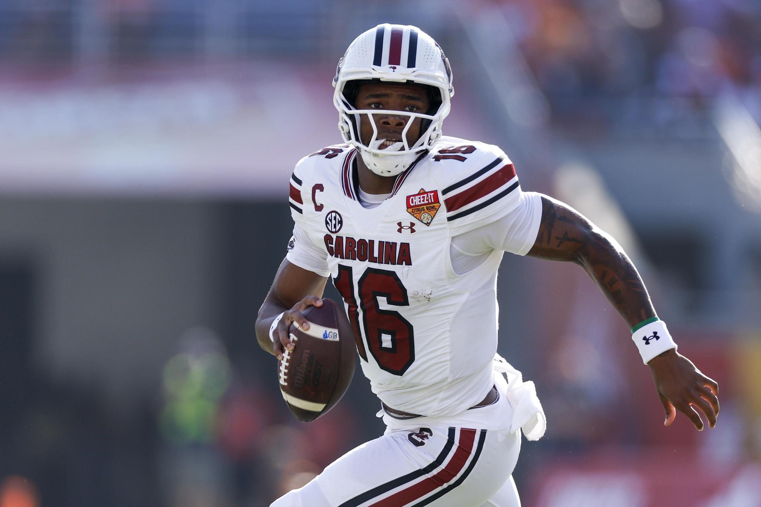 COLLEGE FOOTBALL: DEC 31 Cheez-It Citrus Bowl - South Carolina vs Illinois