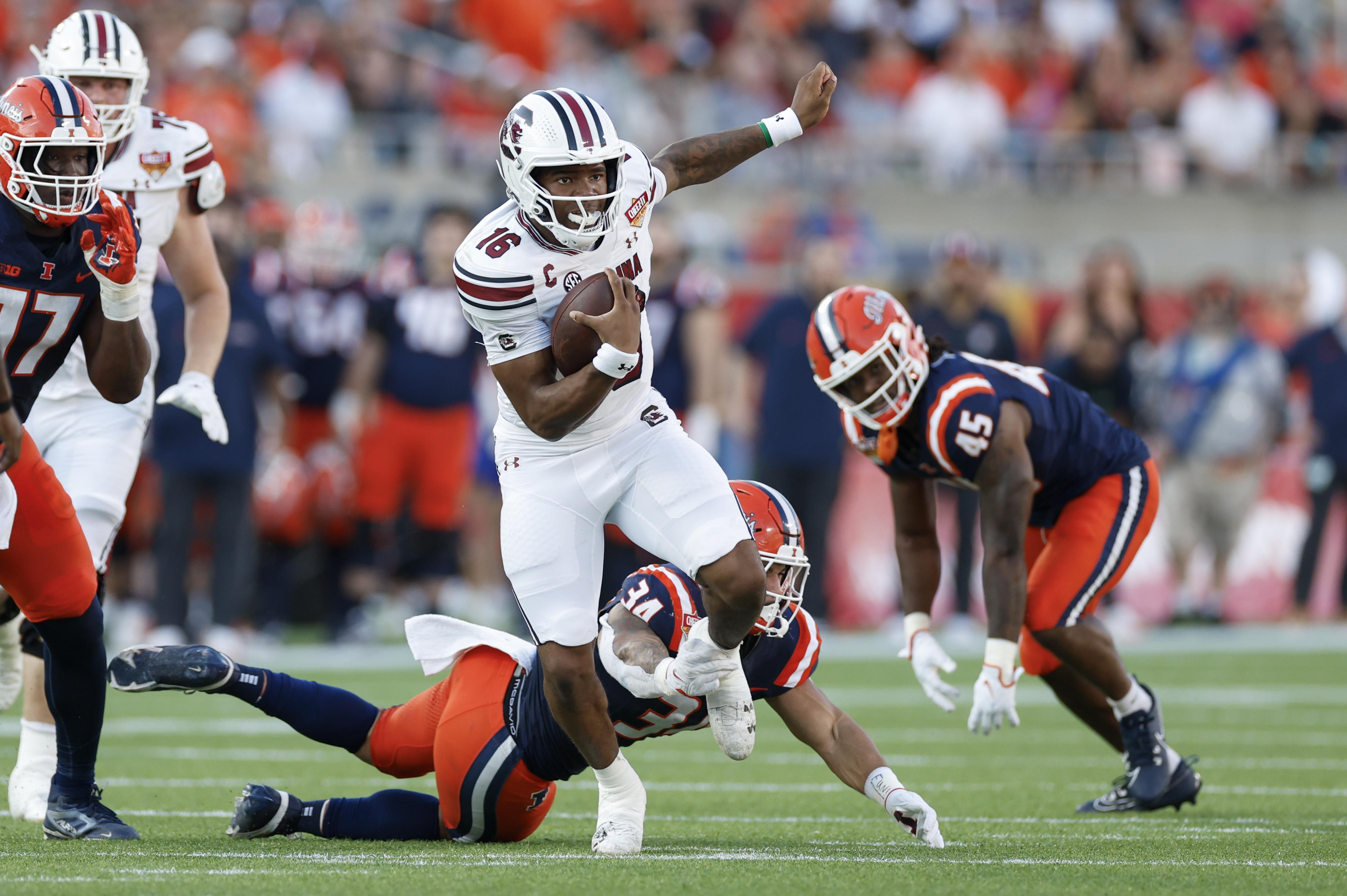 COLLEGE FOOTBALL: DEC 31 Cheez-It Citrus Bowl - South Carolina vs Illinois