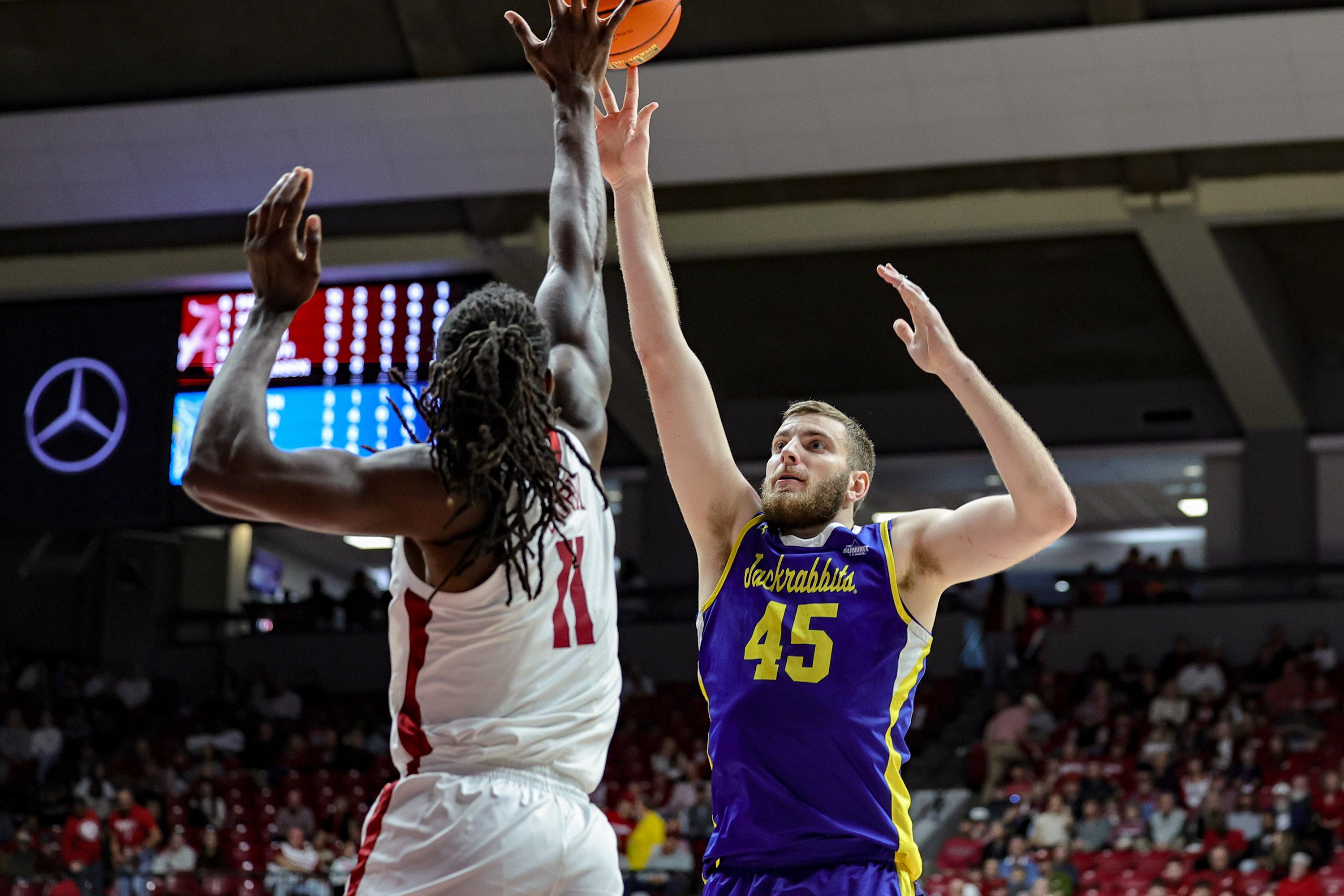 South Dakota State v Alabama