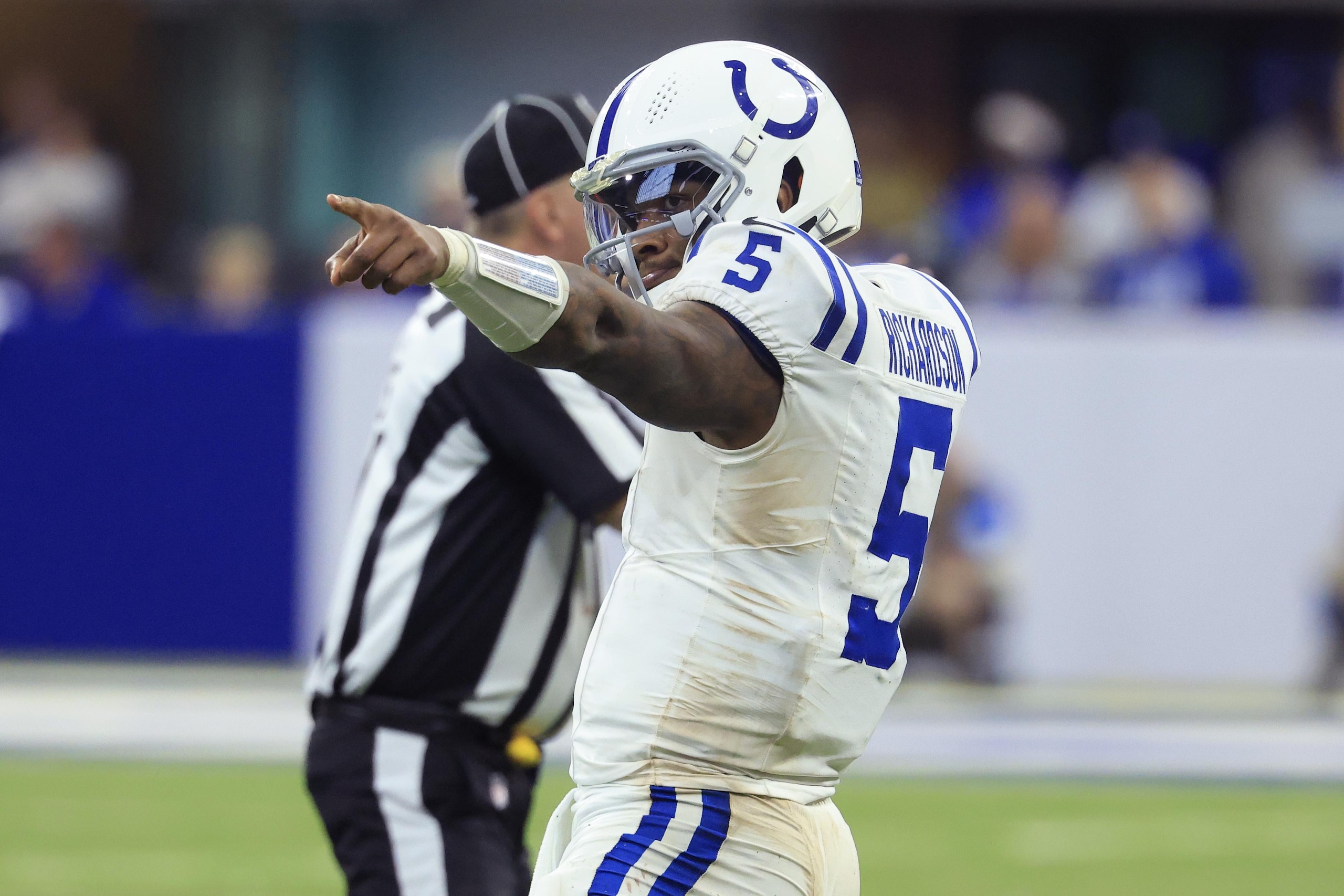 Tennessee Titans v Indianapolis Colts