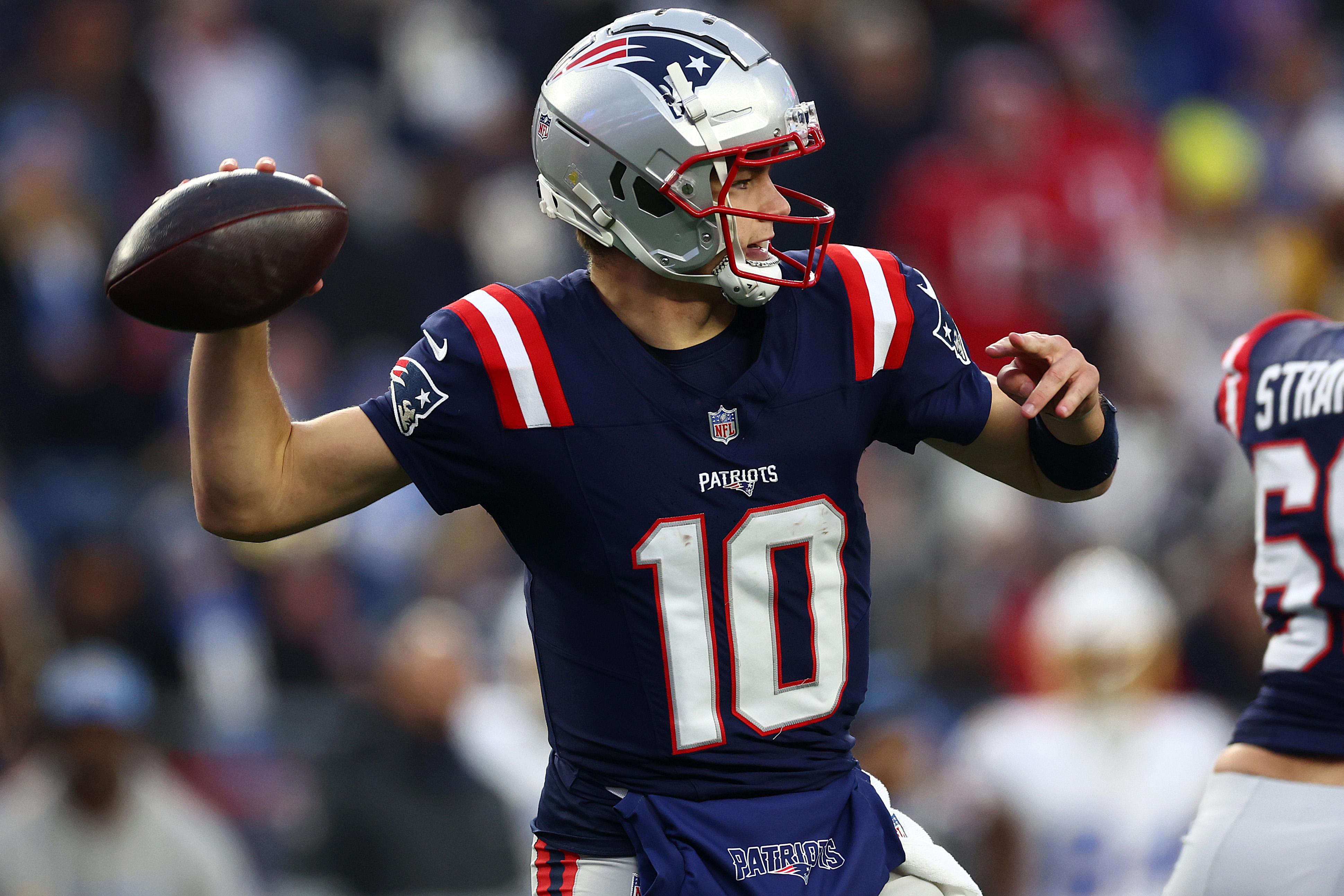 Los Angeles Chargers v New England Patriots