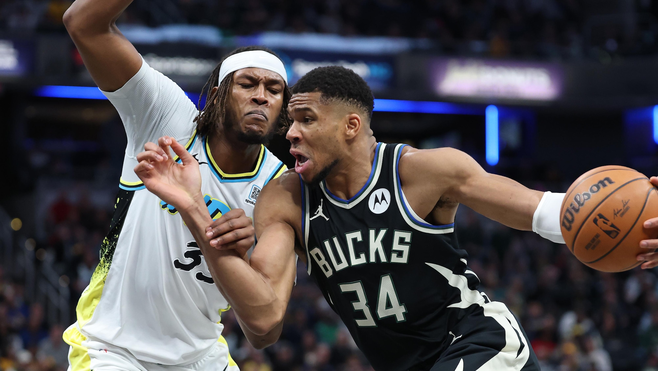 Milwaukee Bucks v Indiana Pacers