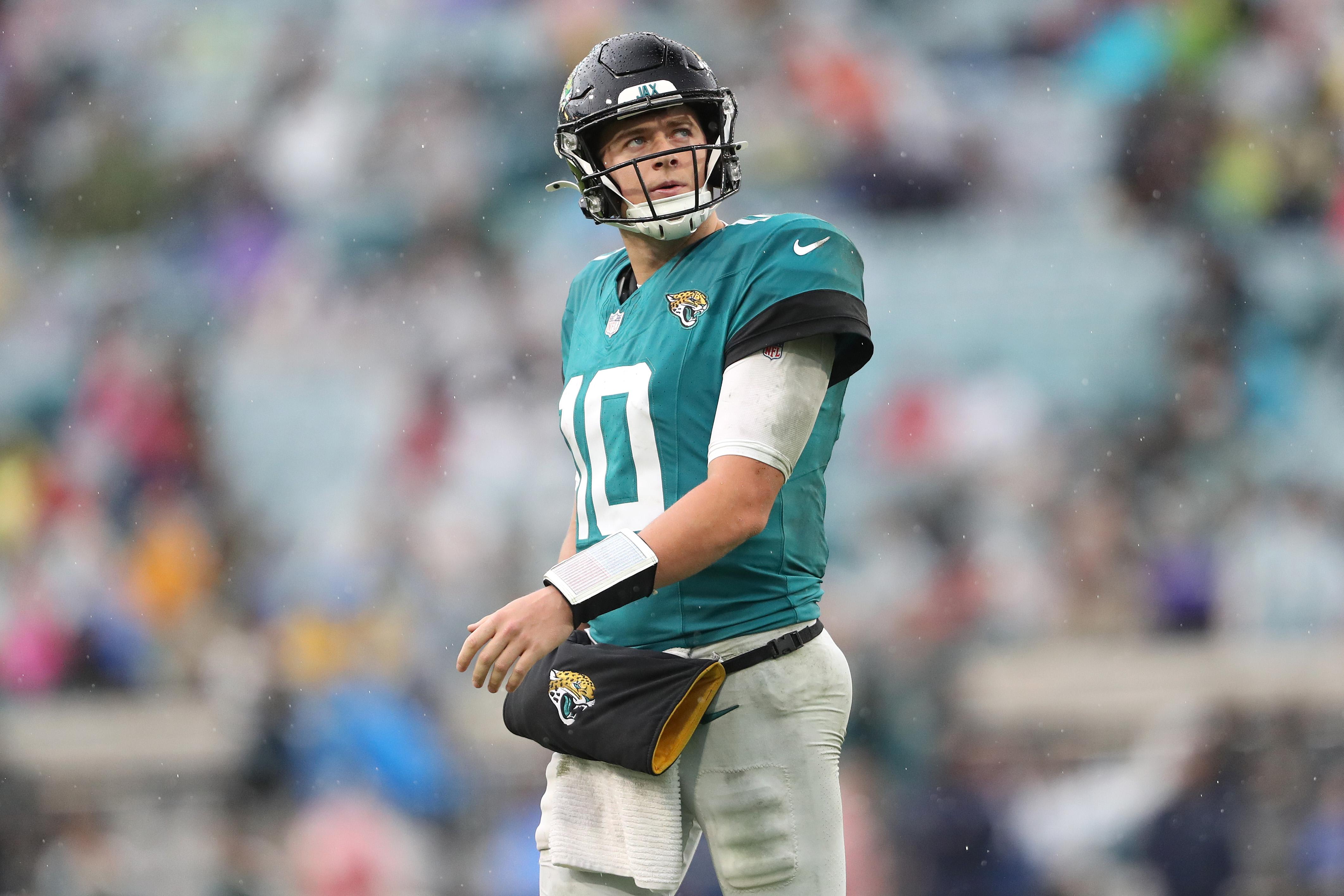 Tennessee Titans v Jacksonville Jaguars