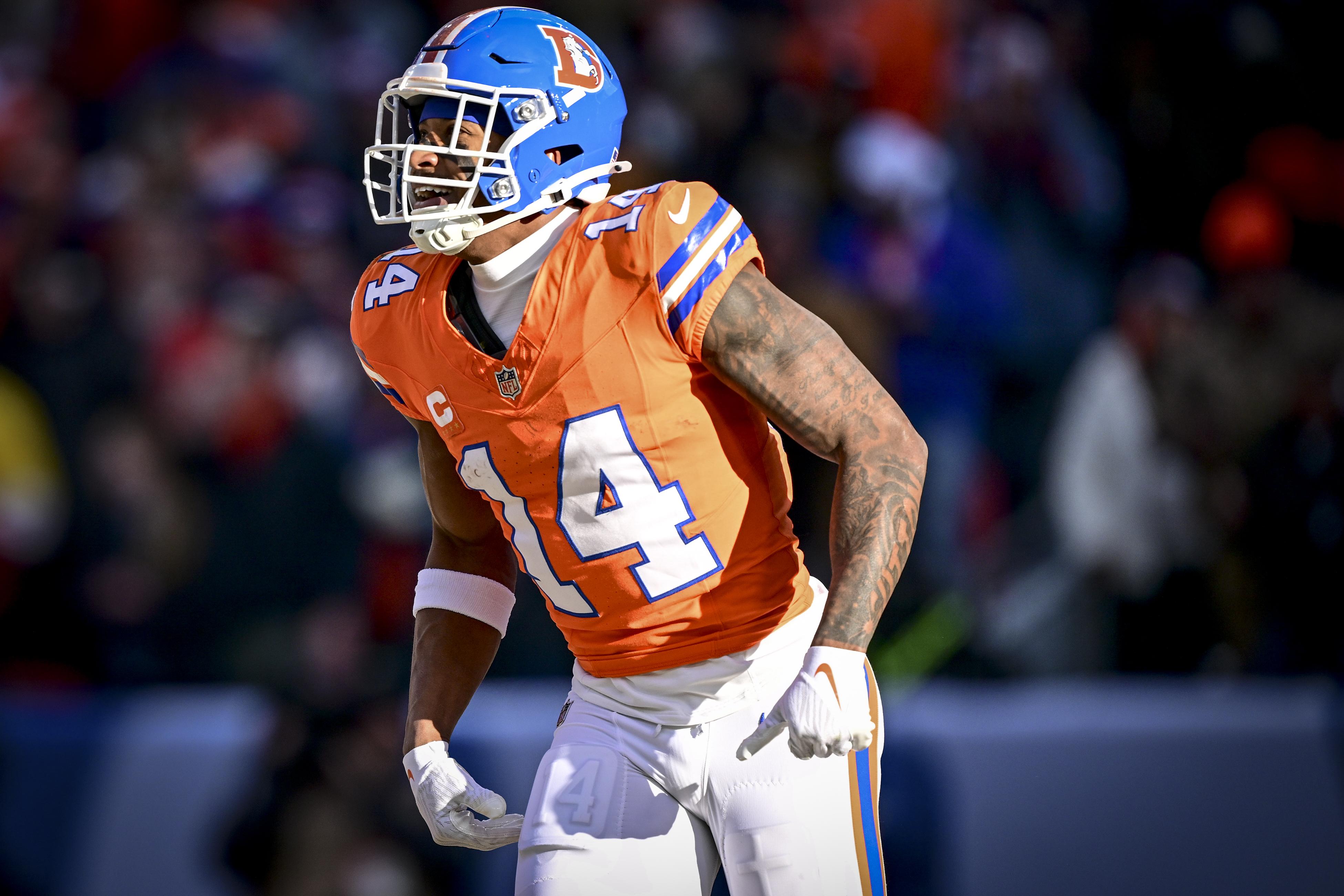 DENVER BRONCOS VS KANSAS CITY CHIEFS, NFL