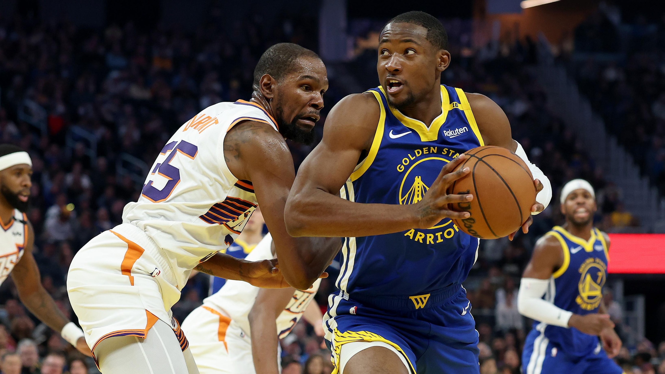 Phoenix Suns v Golden State Warriors