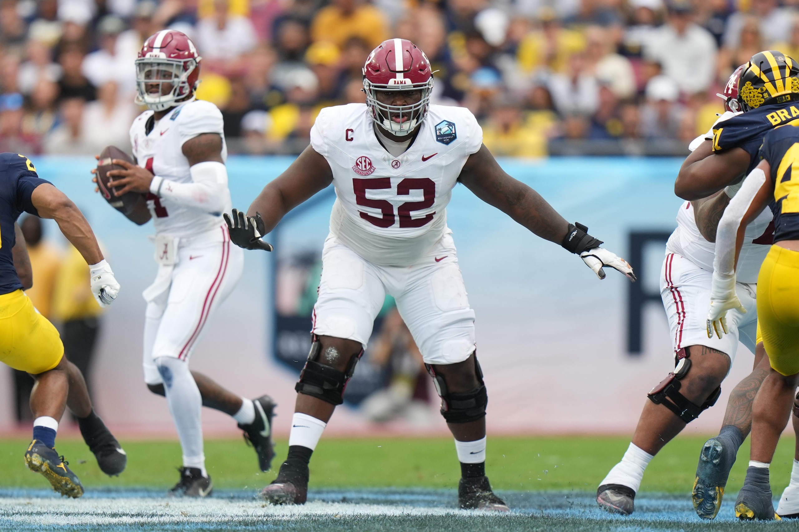 COLLEGE FOOTBALL: DEC 31 ReliaQuest Bowl - Alabama vs Michigan COLLEGE FOOTBALL: DEC 31 ReliaQuest Bowl - Alabama vs Michigan