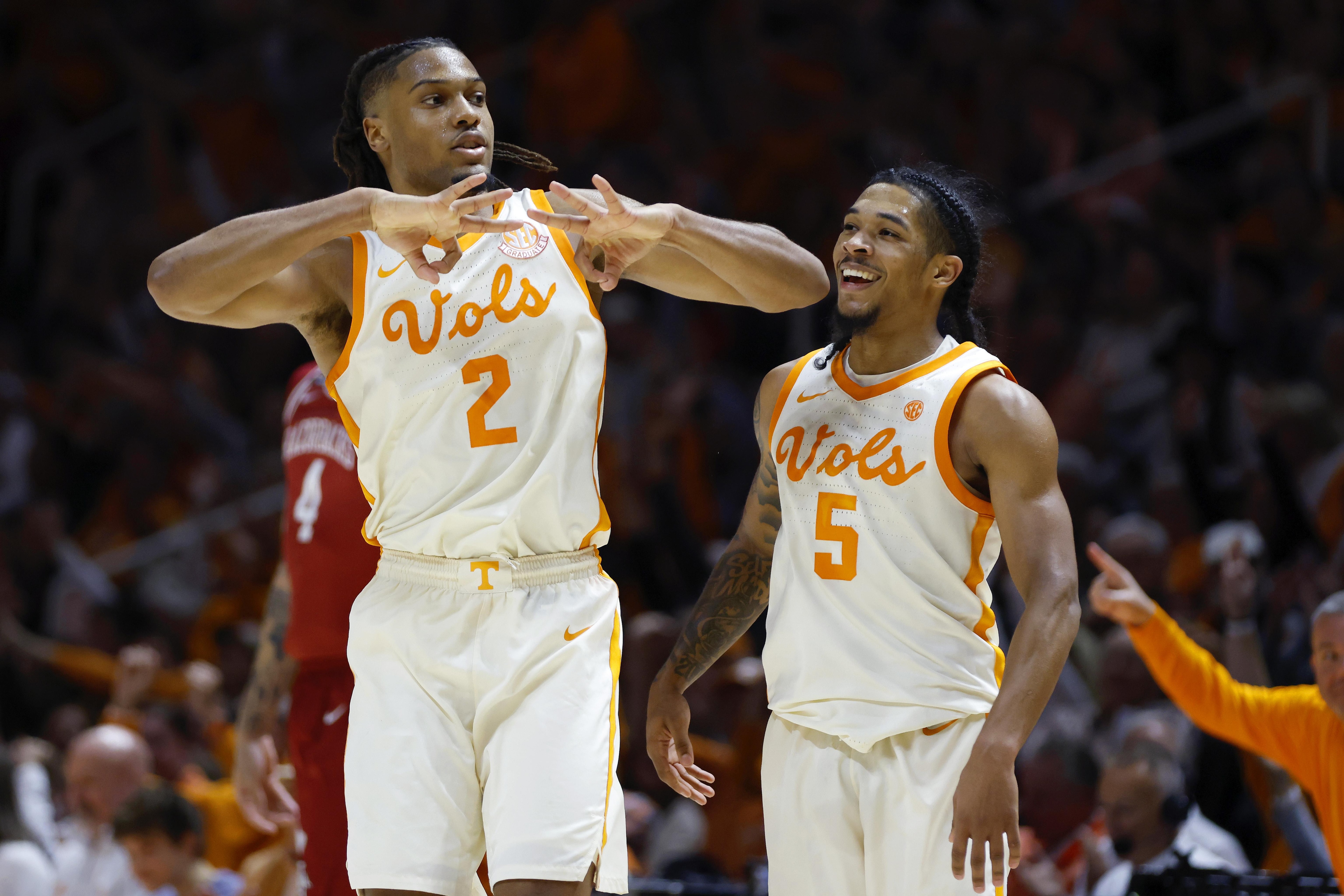 Arkansas v Tennessee