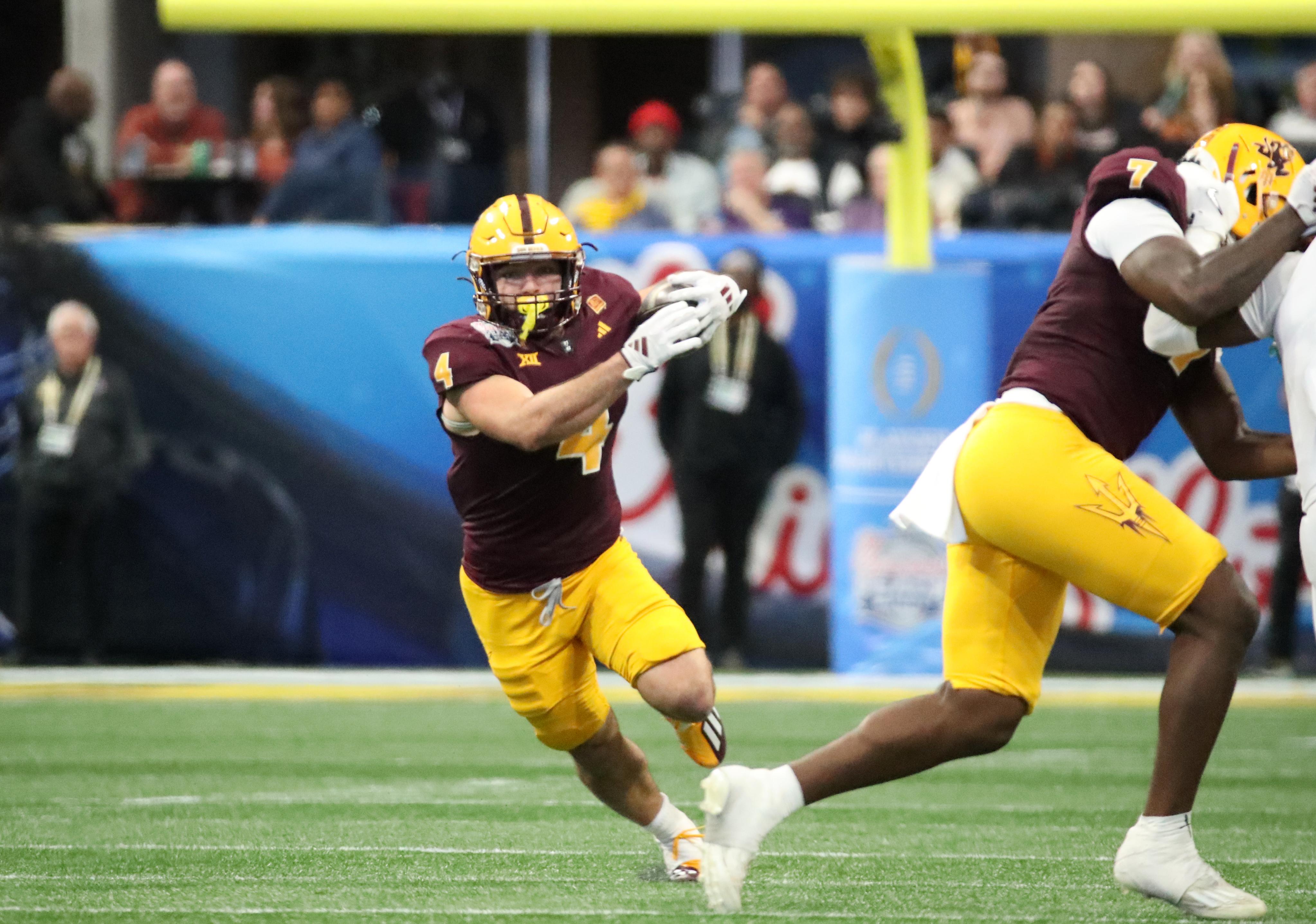 Daniela flores poringa