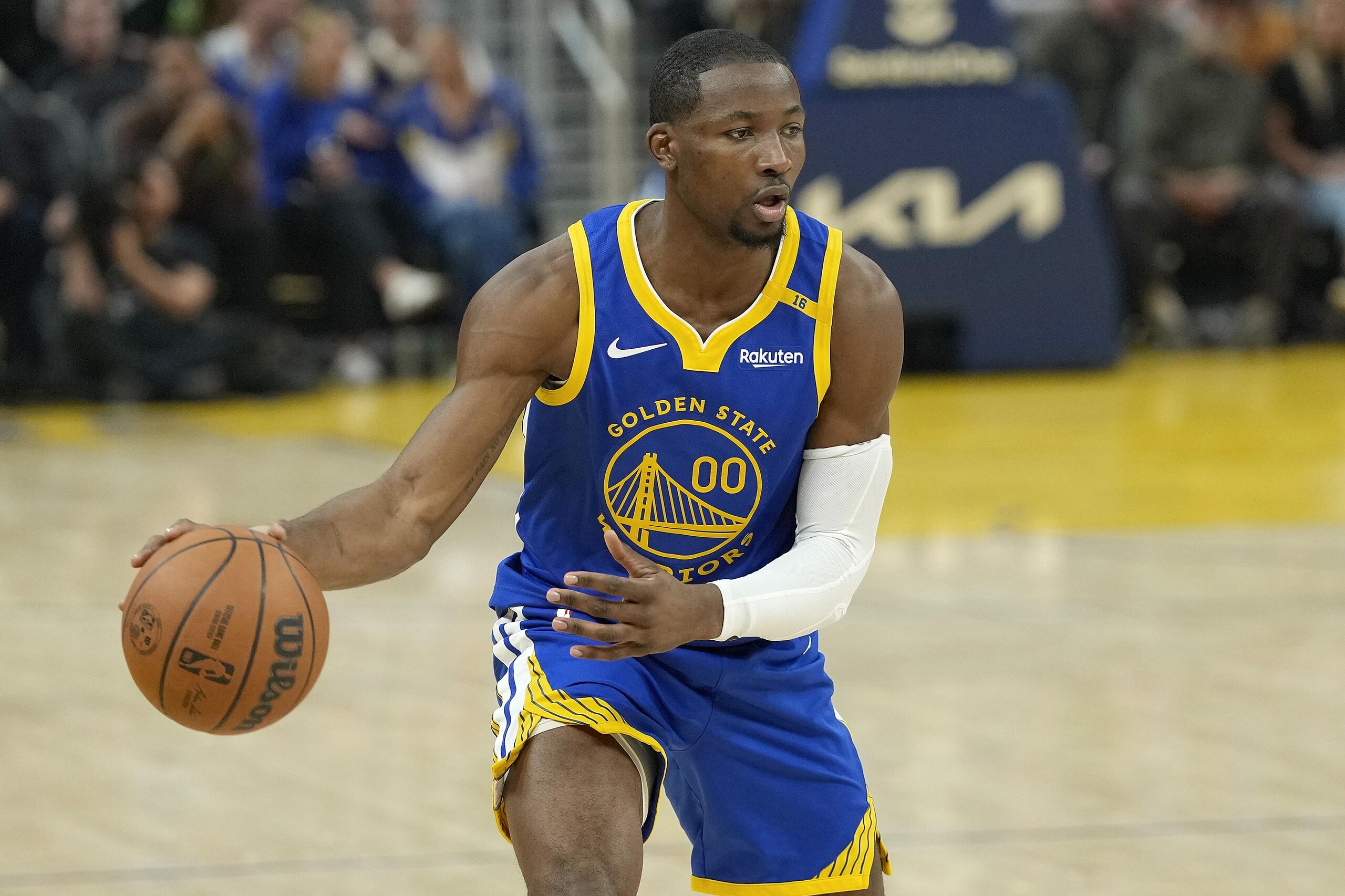 Memphis Grizzlies v Golden State Warriors