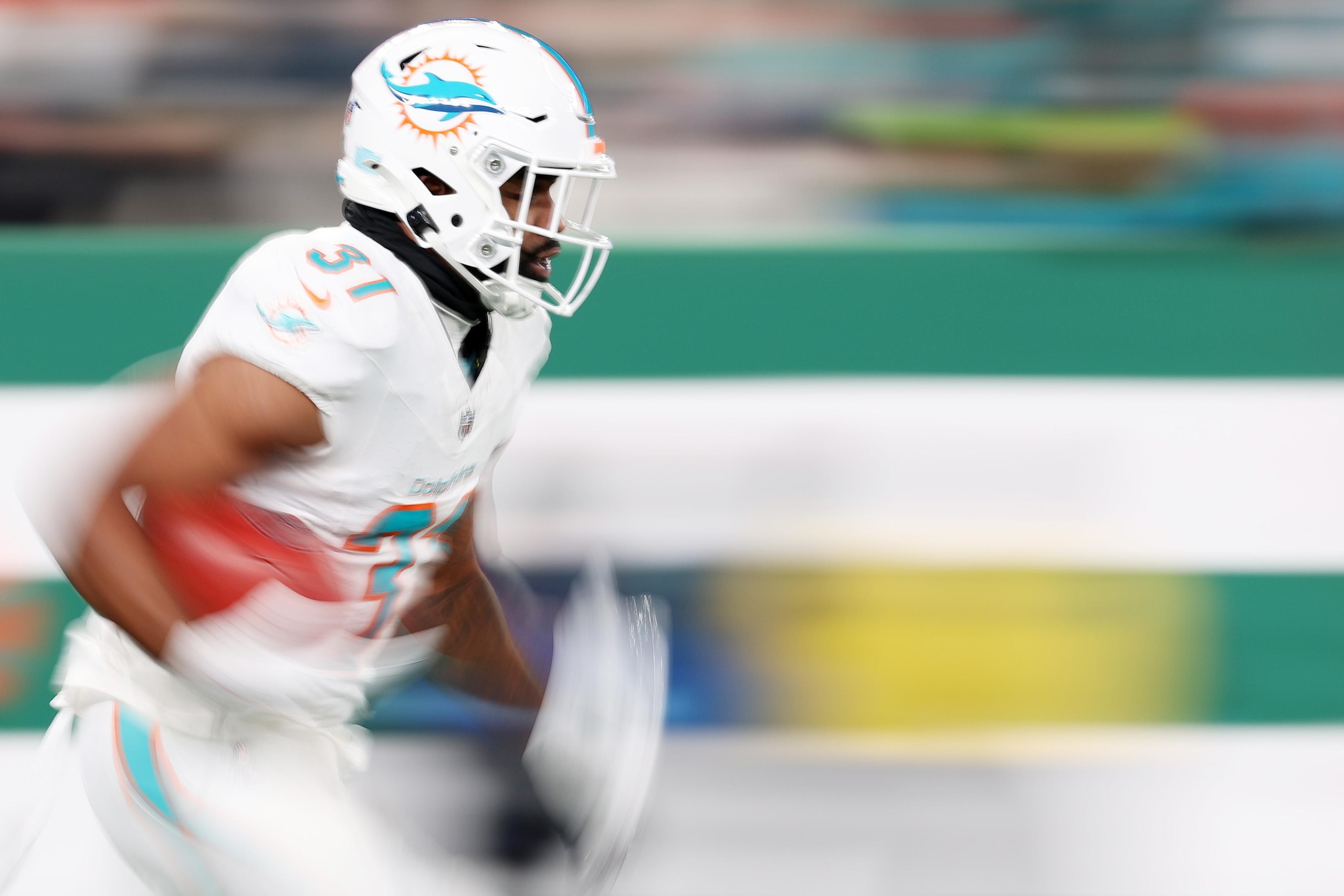 Miami Dolphins v New York Jets