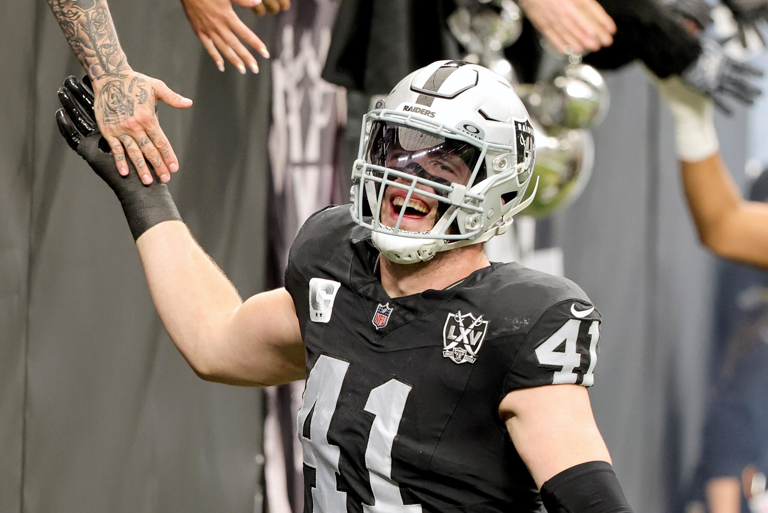 Los Angeles Chargers v Las Vegas Raiders Los Angeles Chargers v Las Vegas Raiders