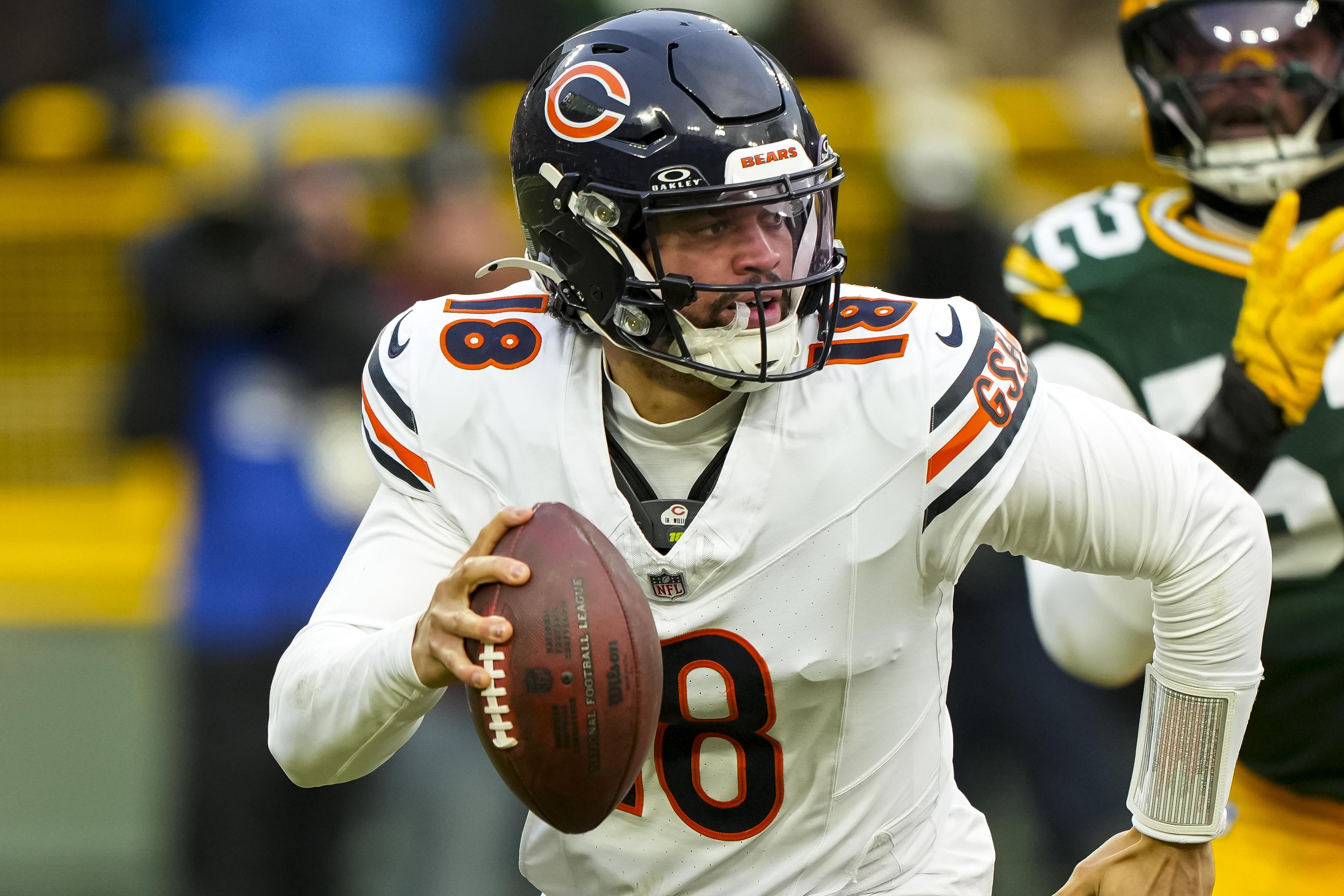 Chicago Bears v Green Bay Packers