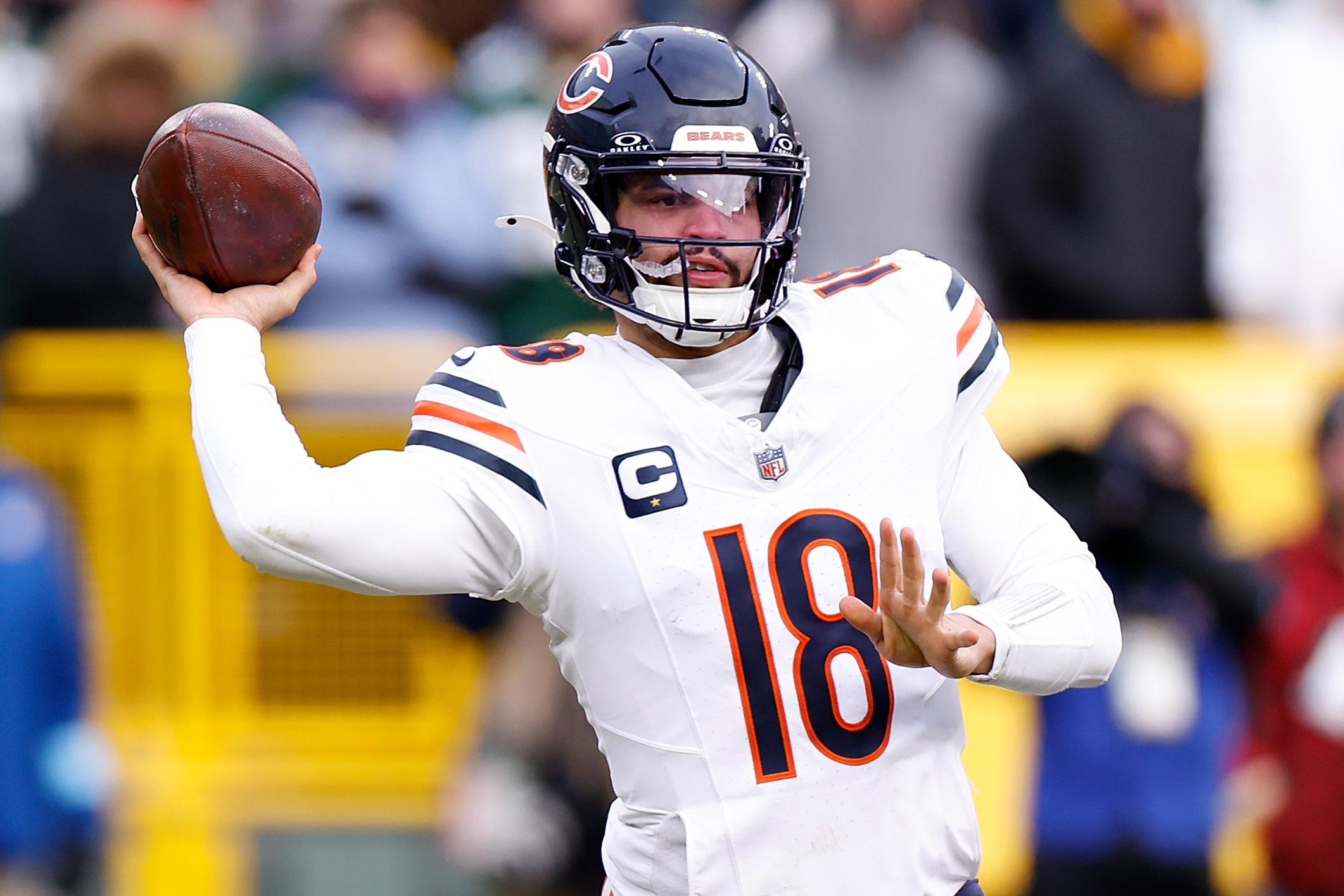 Chicago Bears v Green Bay Packers