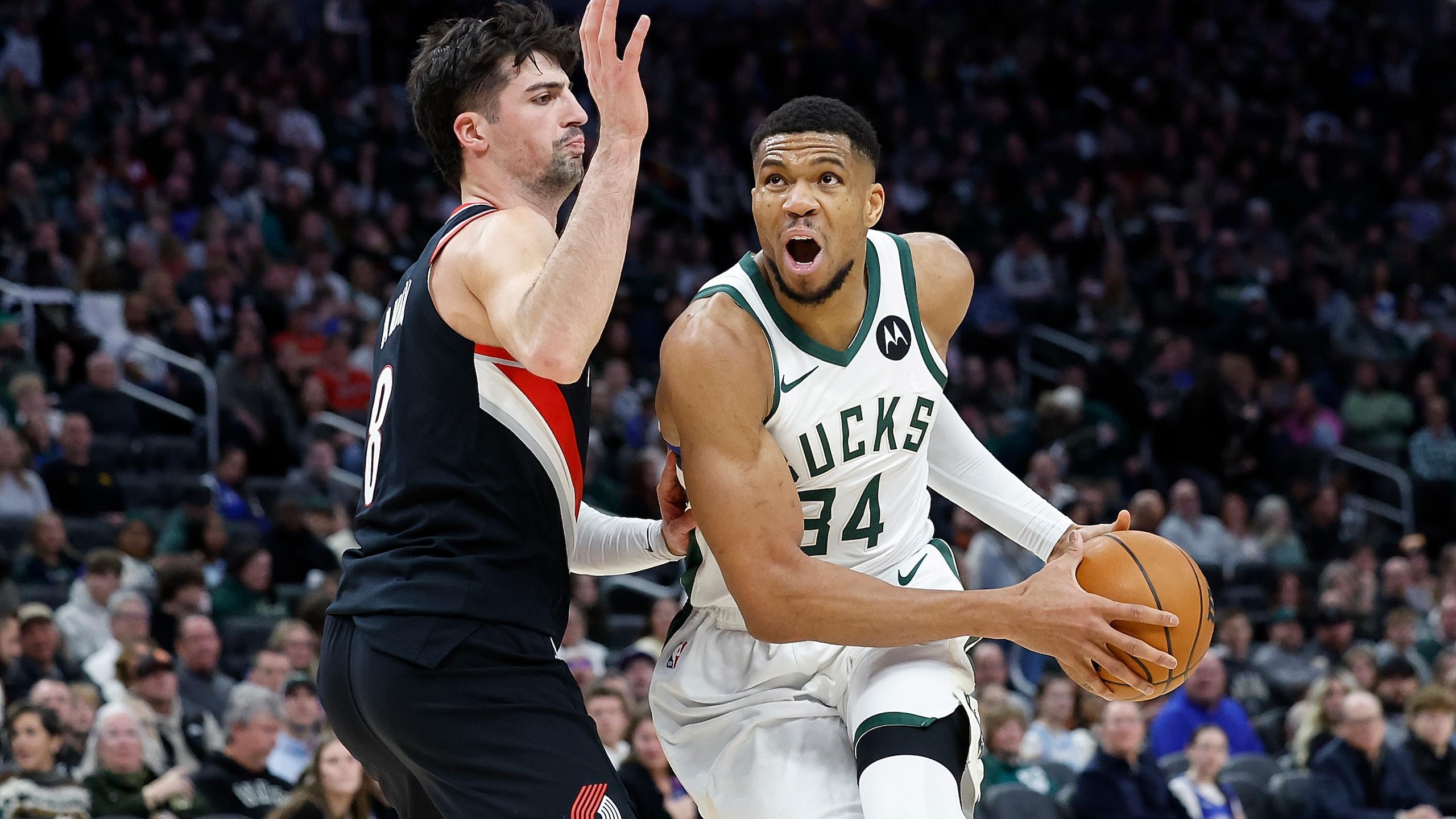 Portland Trail Blazers v Milwaukee Bucks