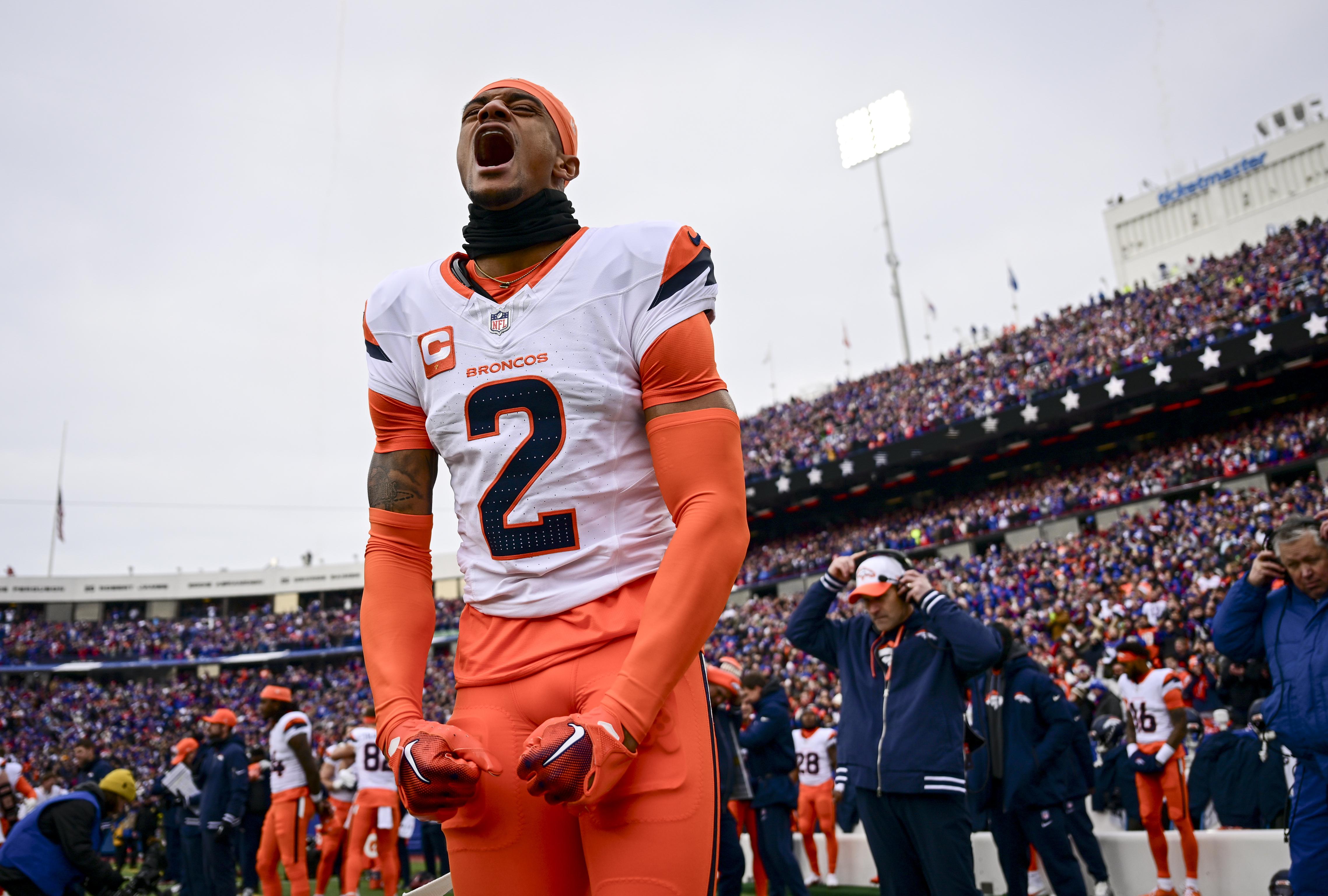 DENVER BRONCOS VS BUFFALO BILLS, NFL