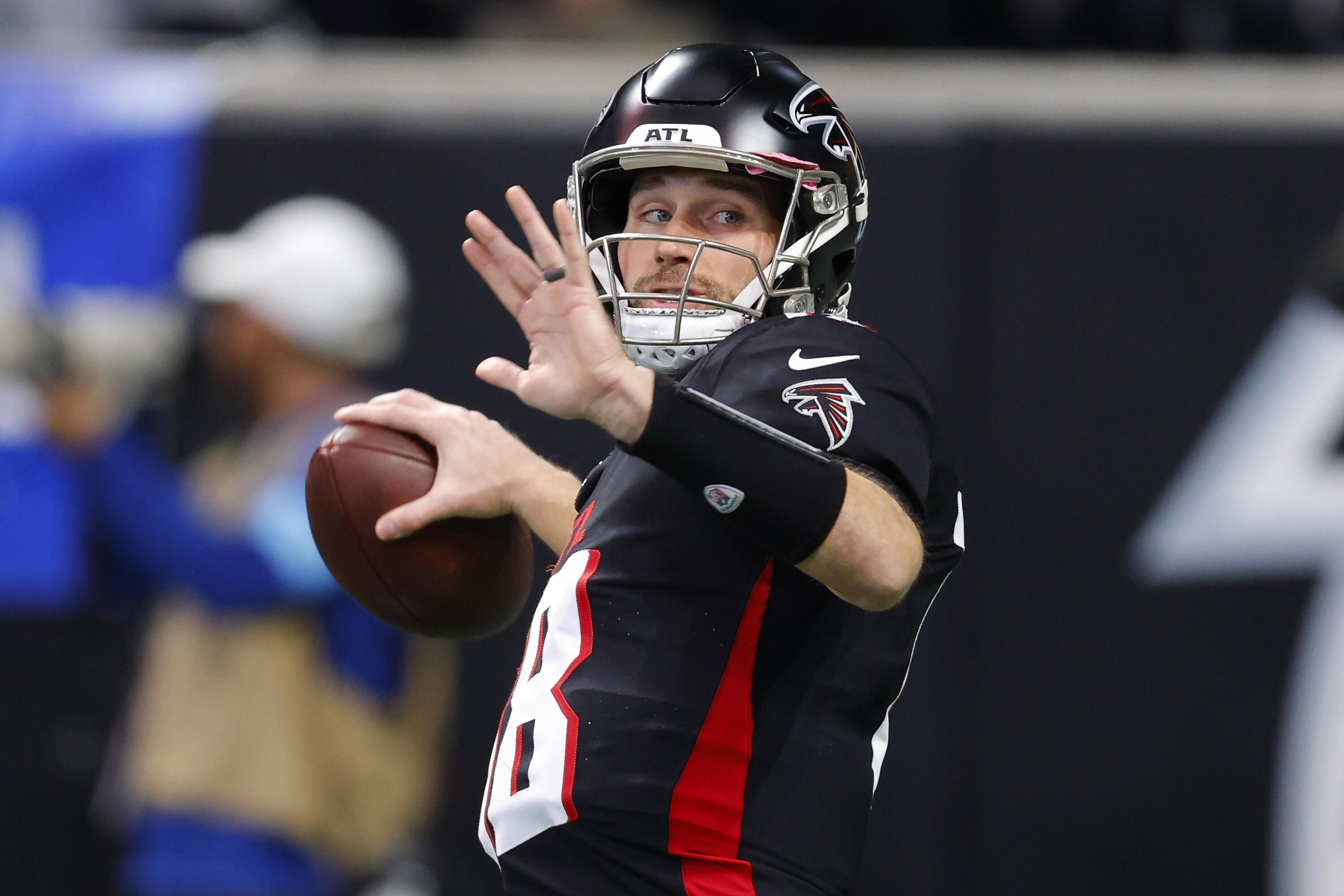 NFL Trade Rumors: Kirk Cousins Isn't 'Completely Unavailable' by Falcons in FA