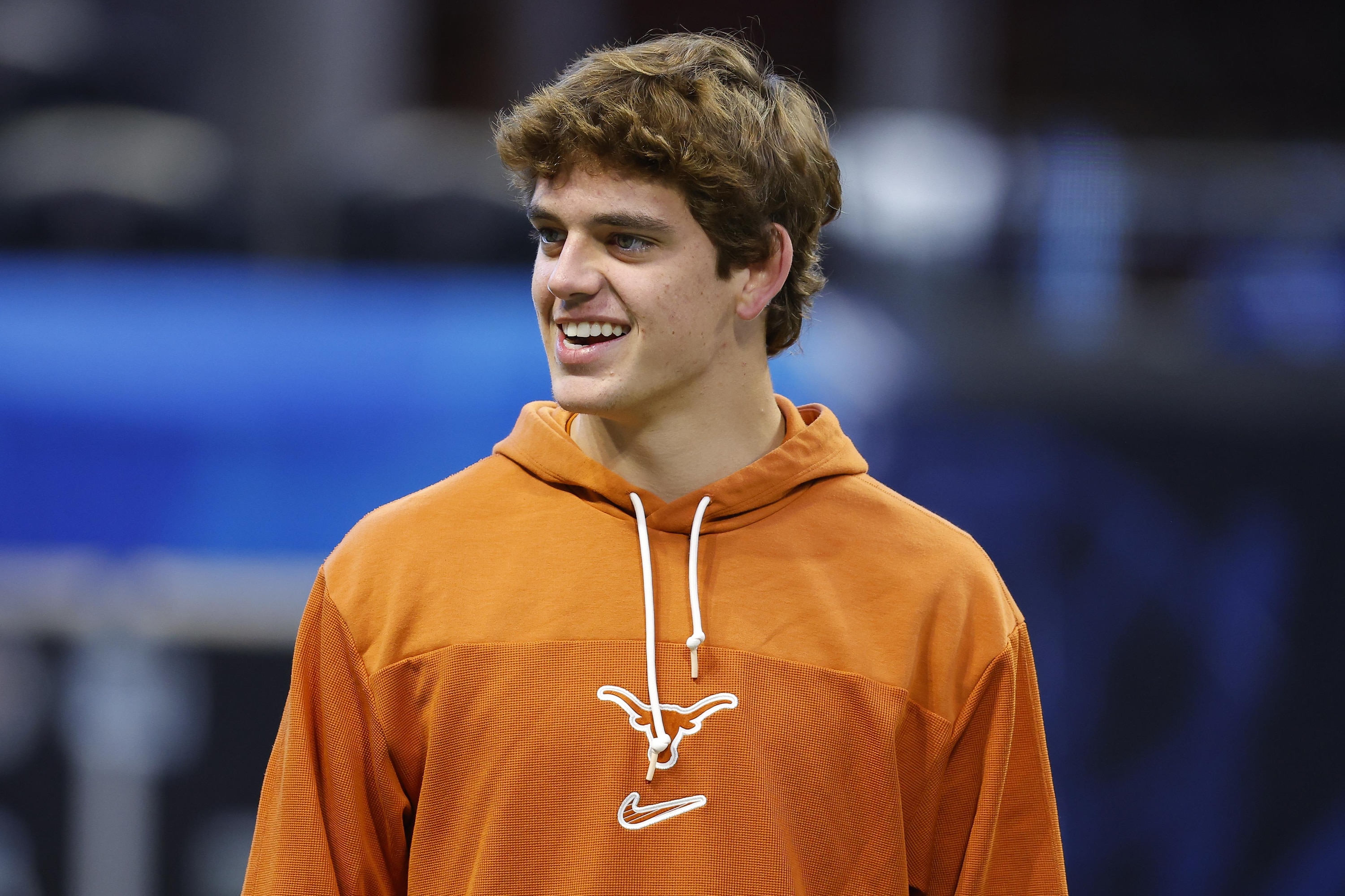 Texas' Arch Manning Says Matthew McConaughey Gives Him Advice on How to Deal with Fame