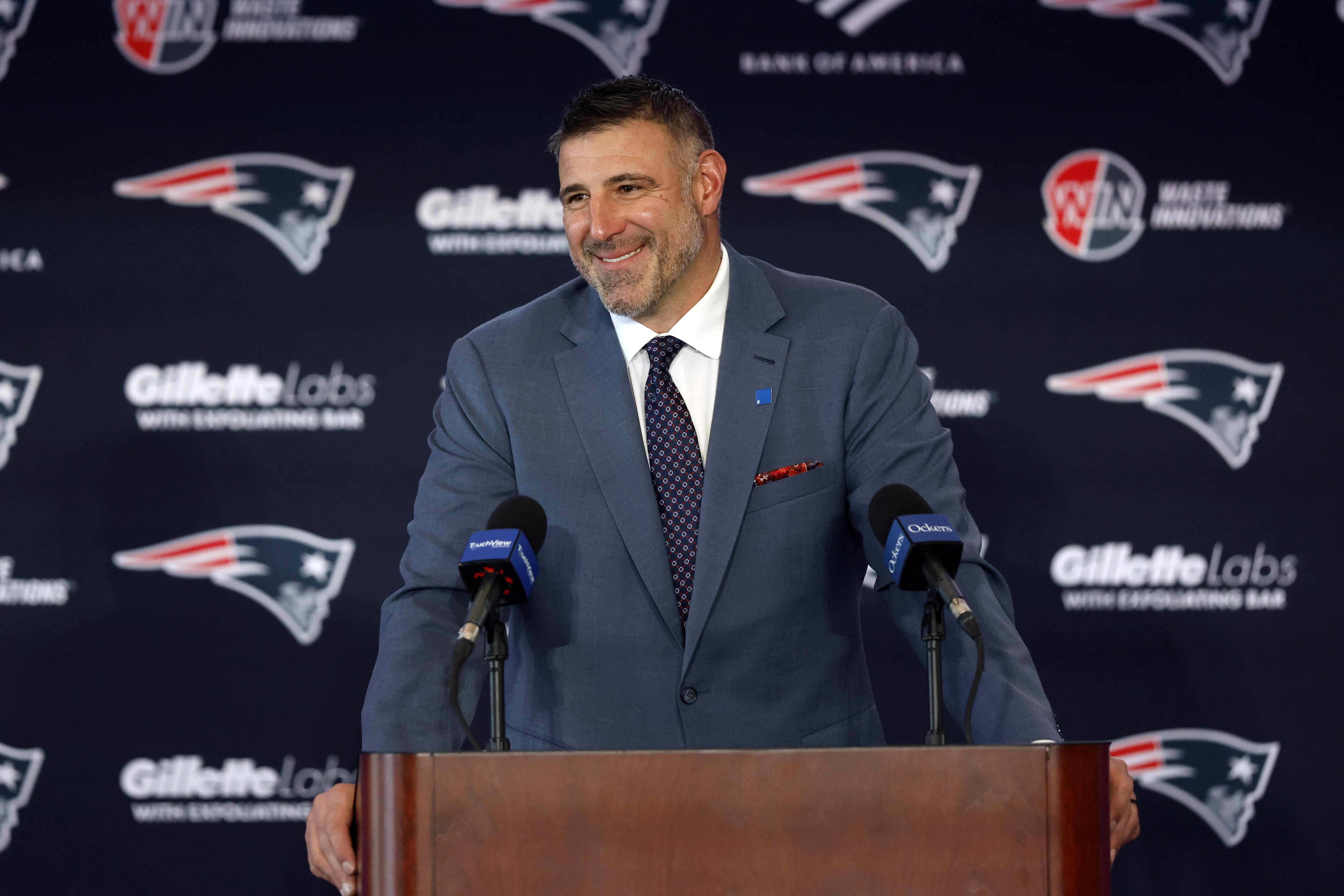Takeaways from new Patriots coach Mike Vrabel's introduction: Coordinator plans, roster rebuilding, and more
