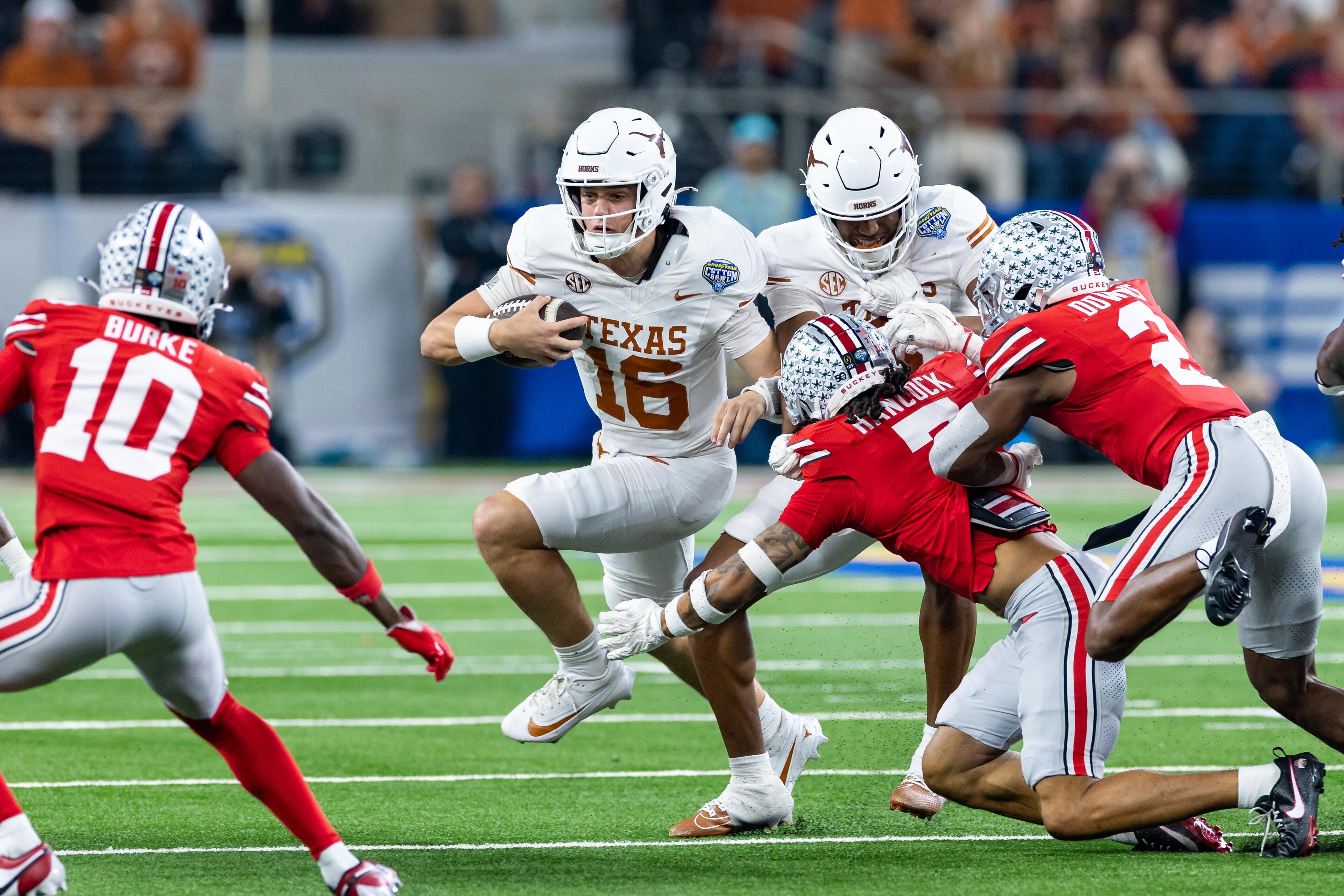 COLLEGE FOOTBALL: JAN 10 CFP Semifinal Cotton Bowl Classic - Texas v Ohio State COLLEGE FOOTBALL: JAN 10 CFP Semifinal Cotton Bowl Classic - Texas v Ohio State
