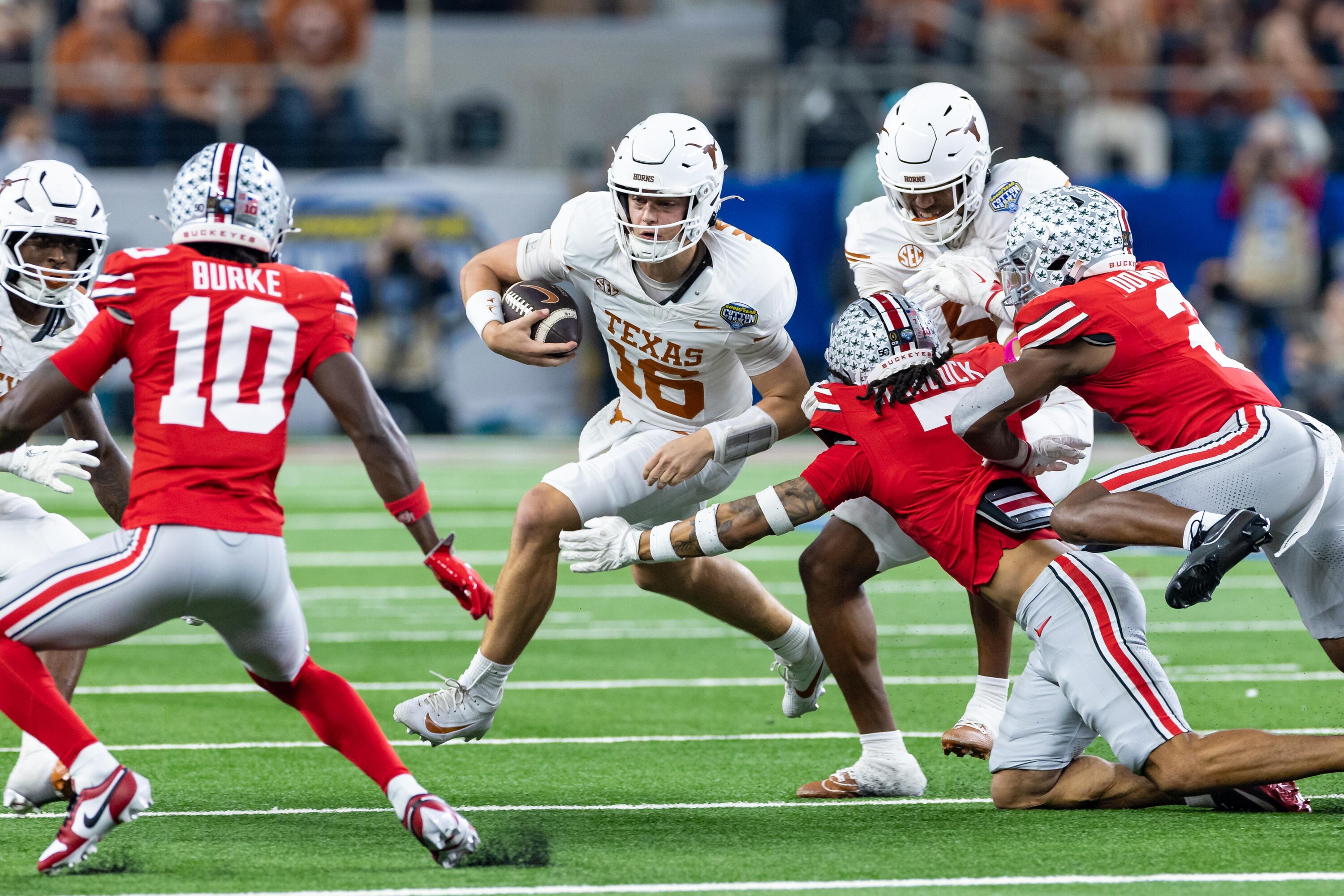 Predicting AP Top 25 After Coaches Poll Released for 2025 Preseason CFB Rankings