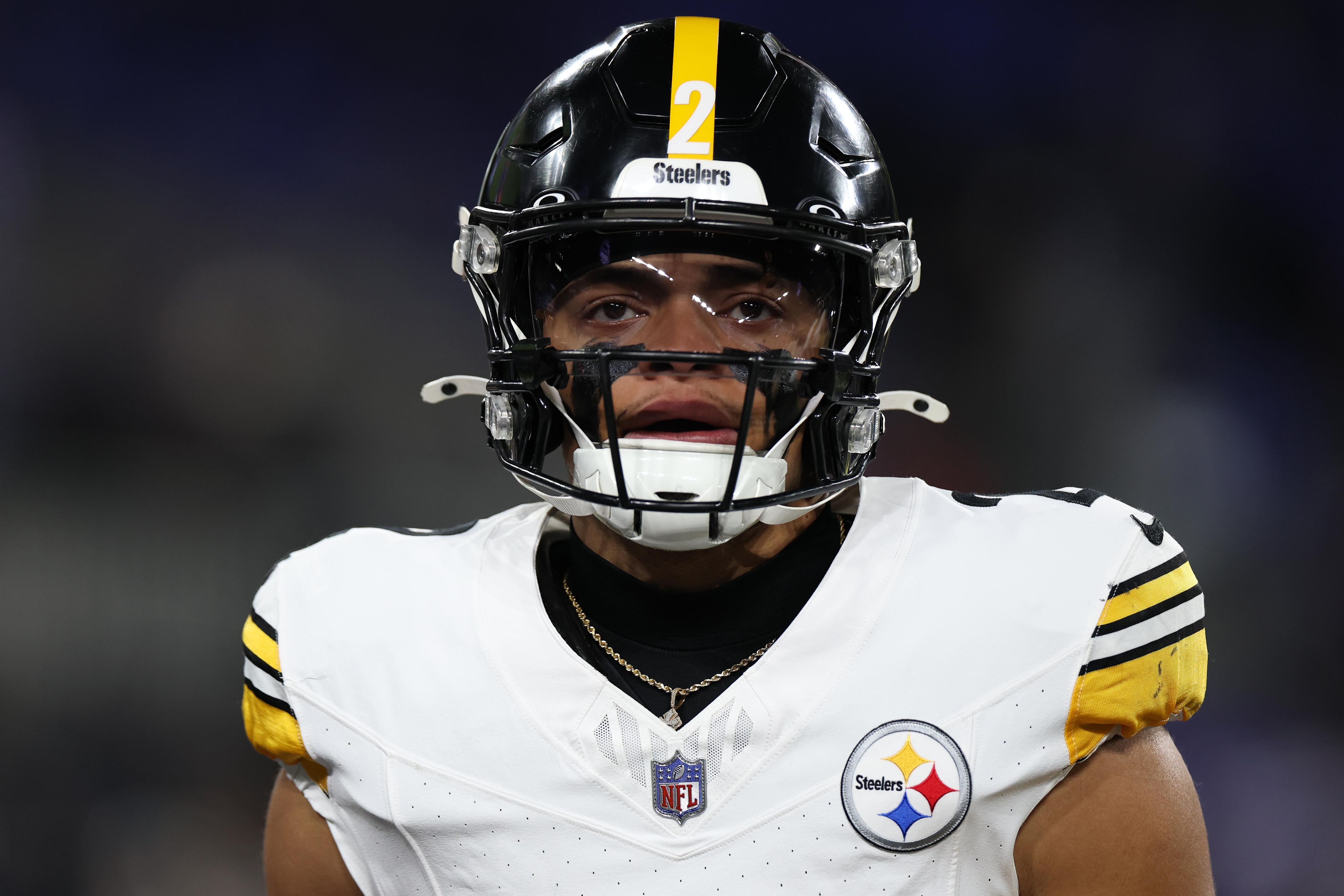 AFC Wild Card Playoffs: Pittsburgh Steelers v Baltimore Ravens