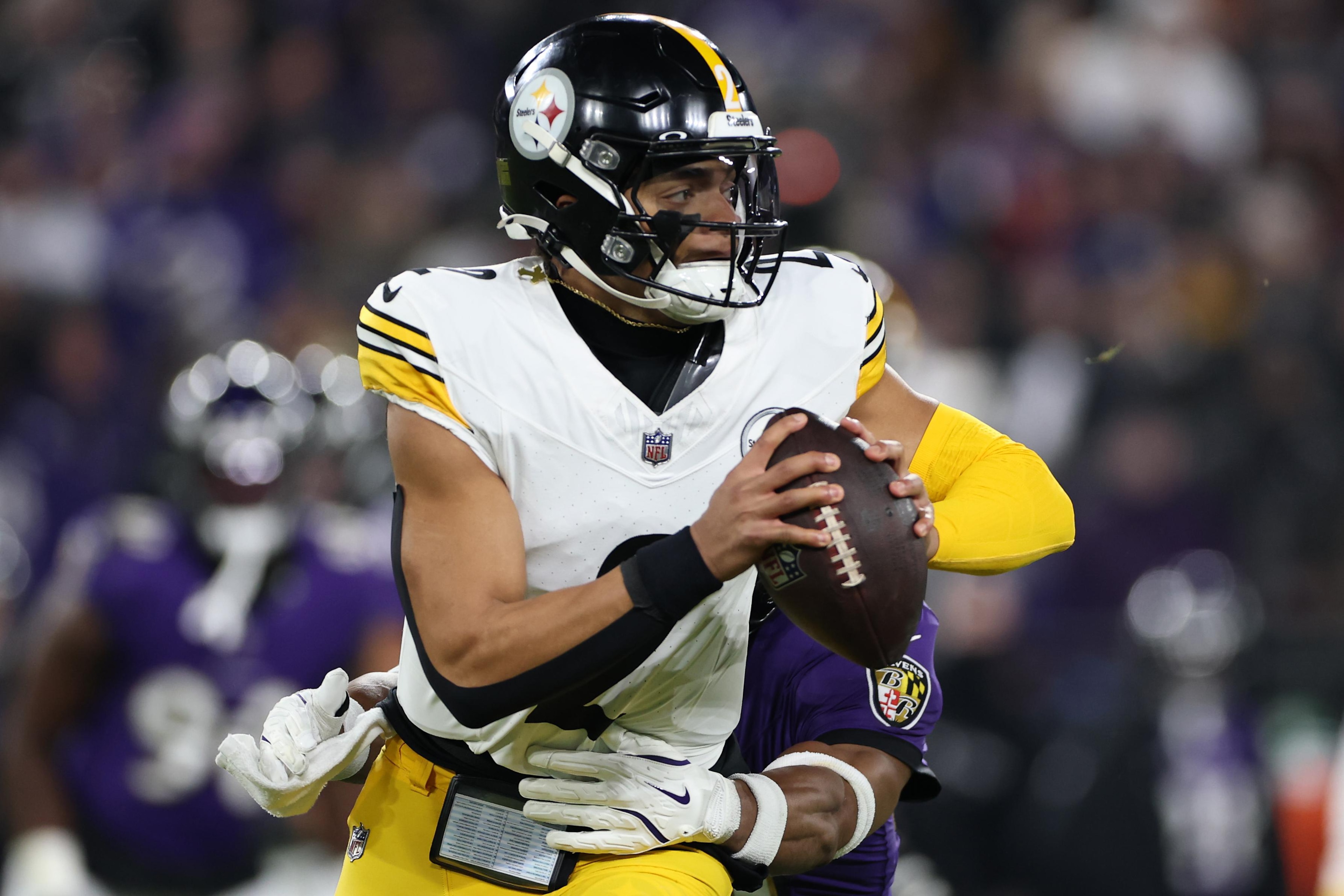 AFC Wild Card Playoffs: Pittsburgh Steelers v Baltimore Ravens AFC Wild Card Playoffs: Pittsburgh Steelers v Baltimore Ravens
