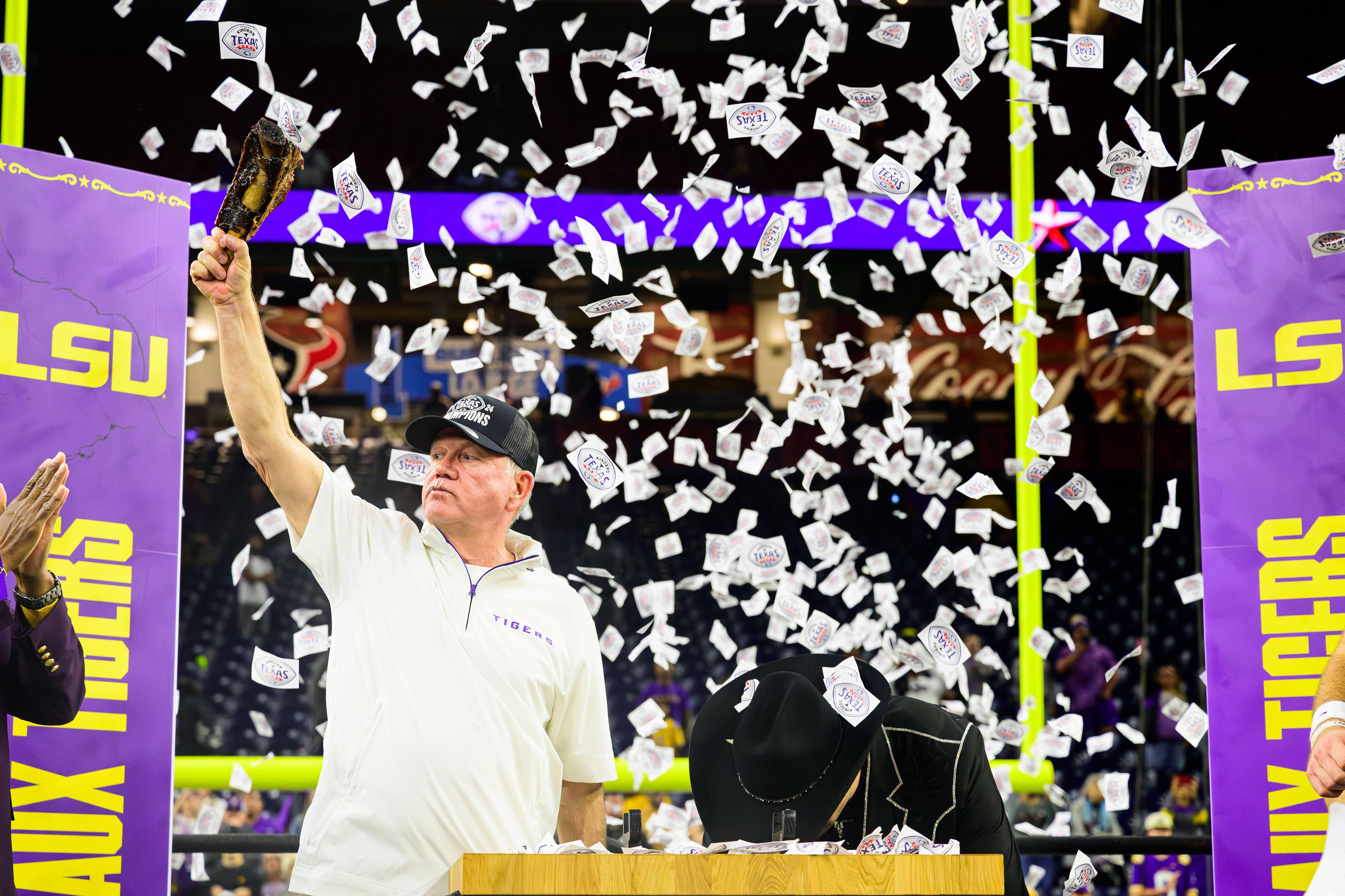 Baylor v LSU - Kinder's Texas Bowl