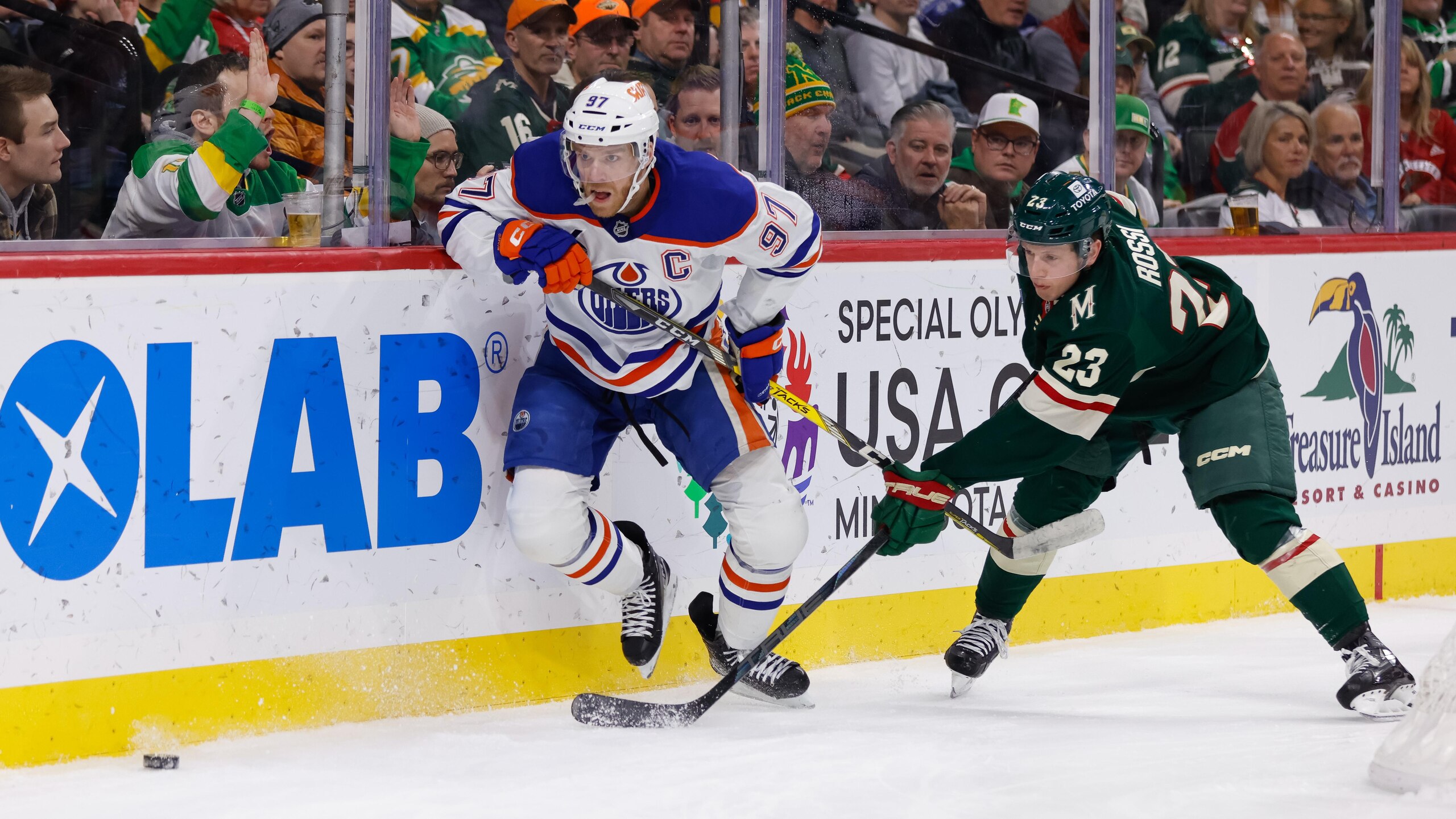 NHL: JAN 15 Oilers at Wild