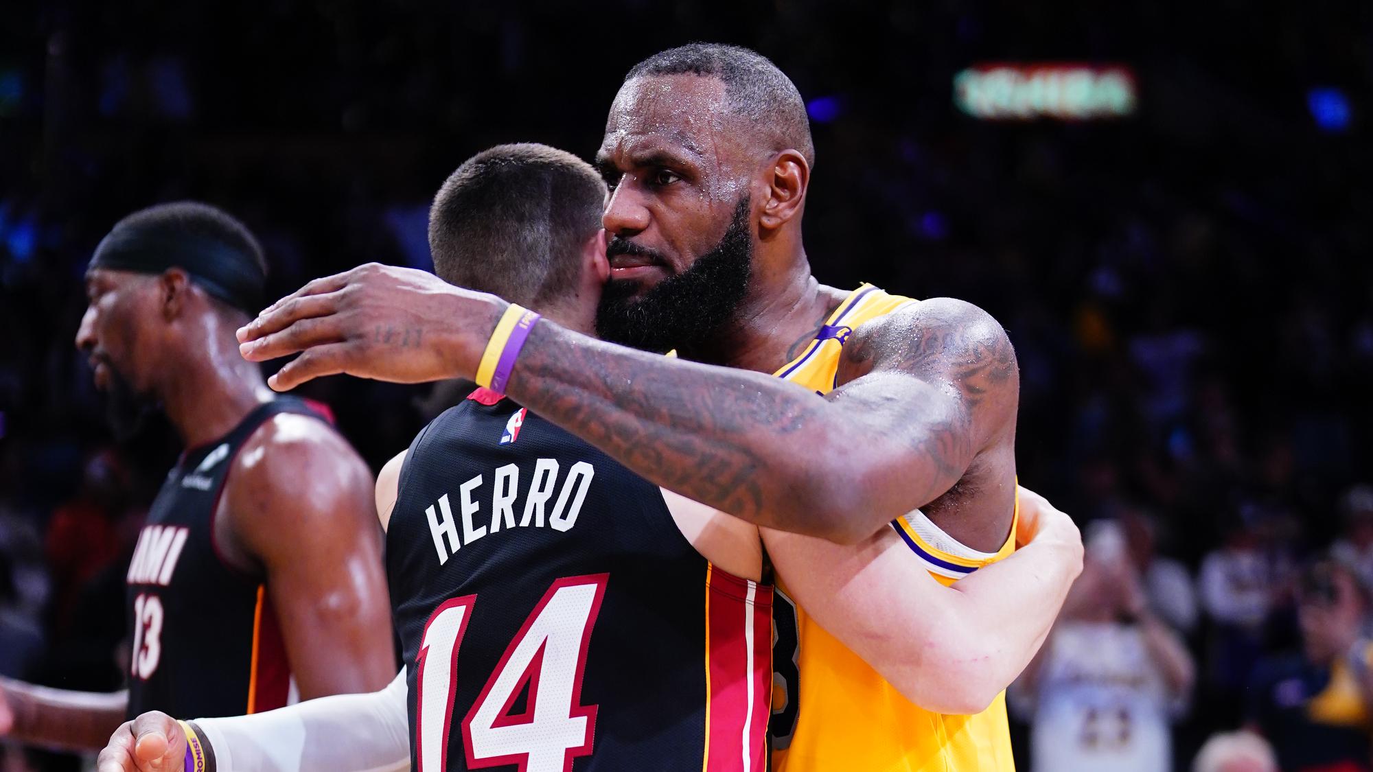 Miami Heat v Los Angeles Lakers