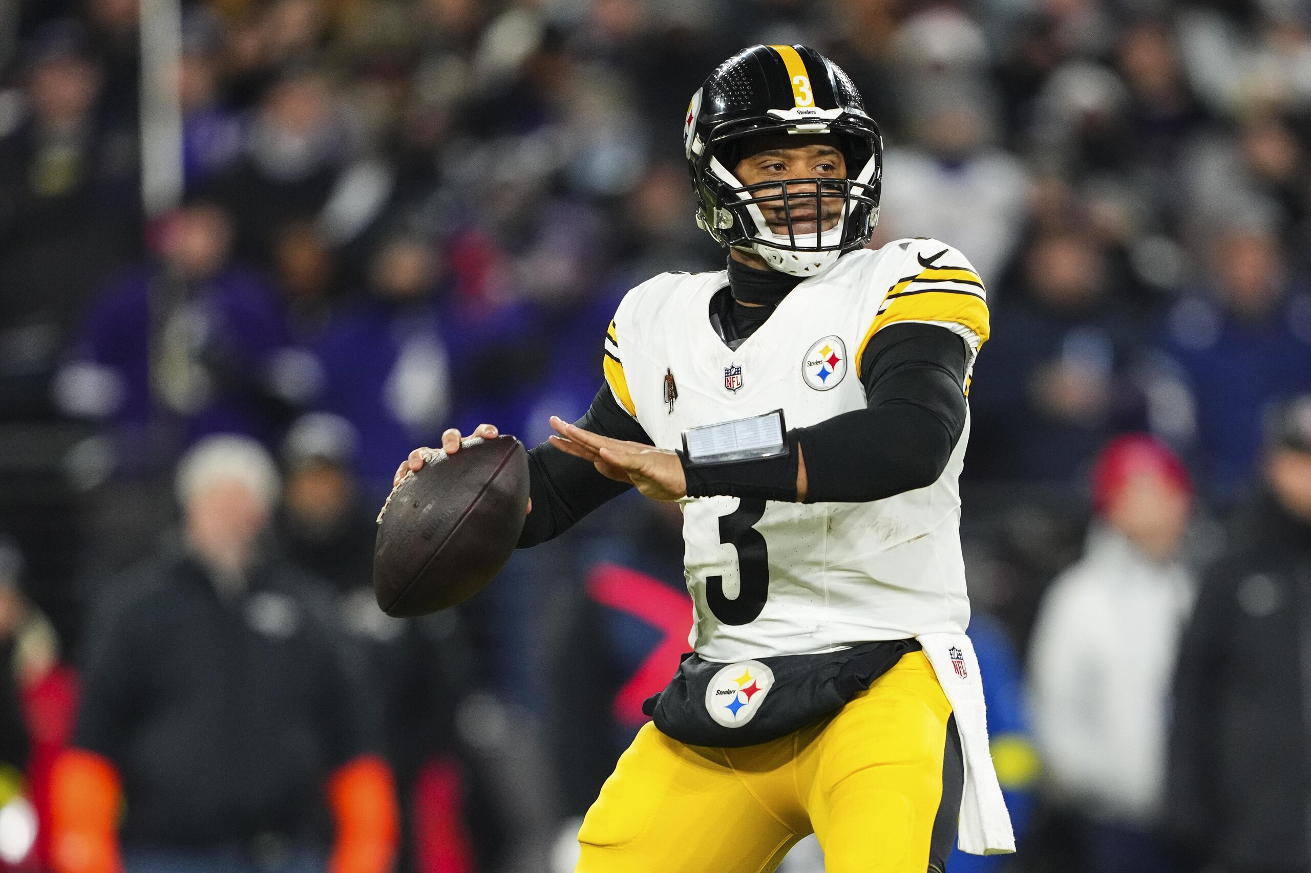 AFC Wild Card Playoffs: Pittsburgh Steelers v Baltimore Ravens