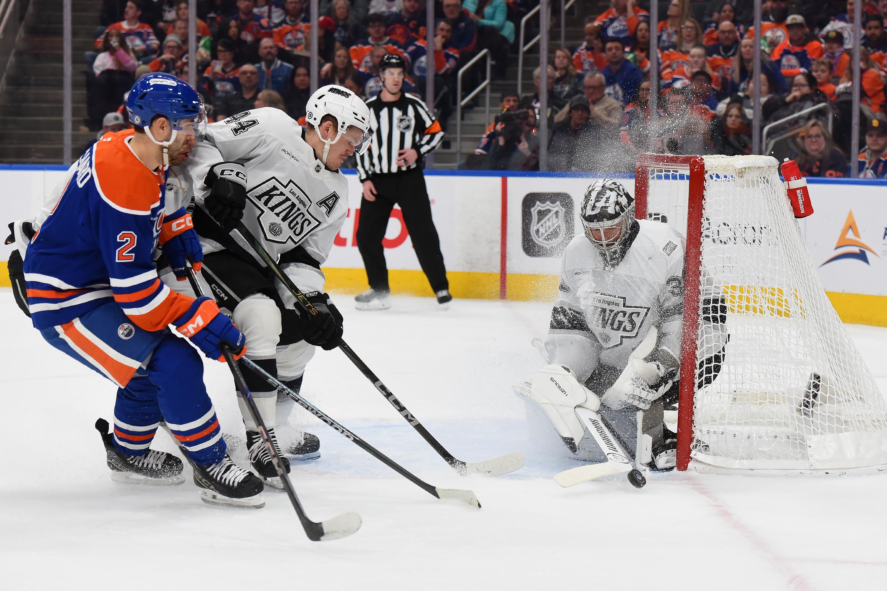 Los Angeles Kings v Edmonton Oilers