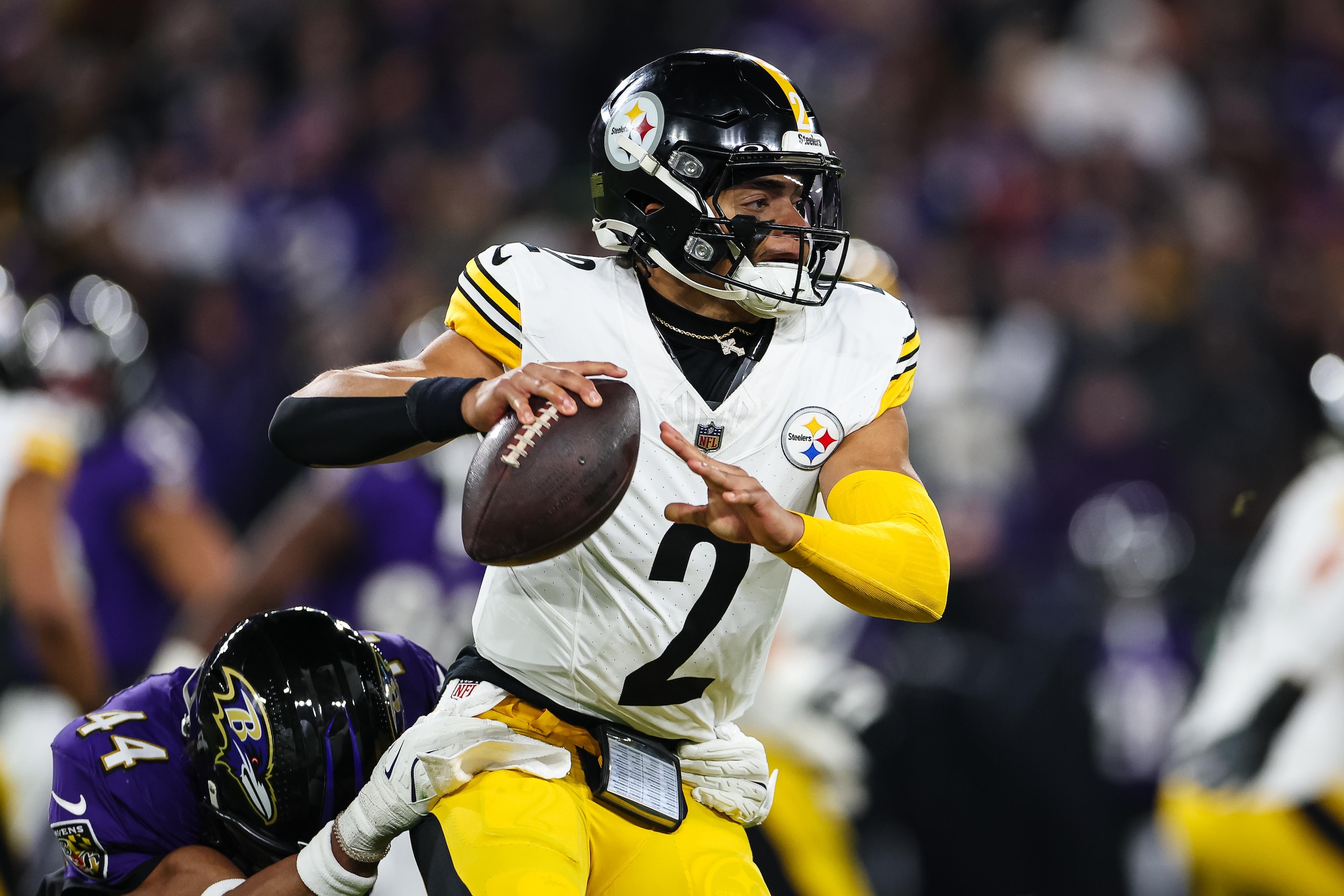 AFC Wild Card Playoffs: Pittsburgh Steelers v Baltimore Ravens