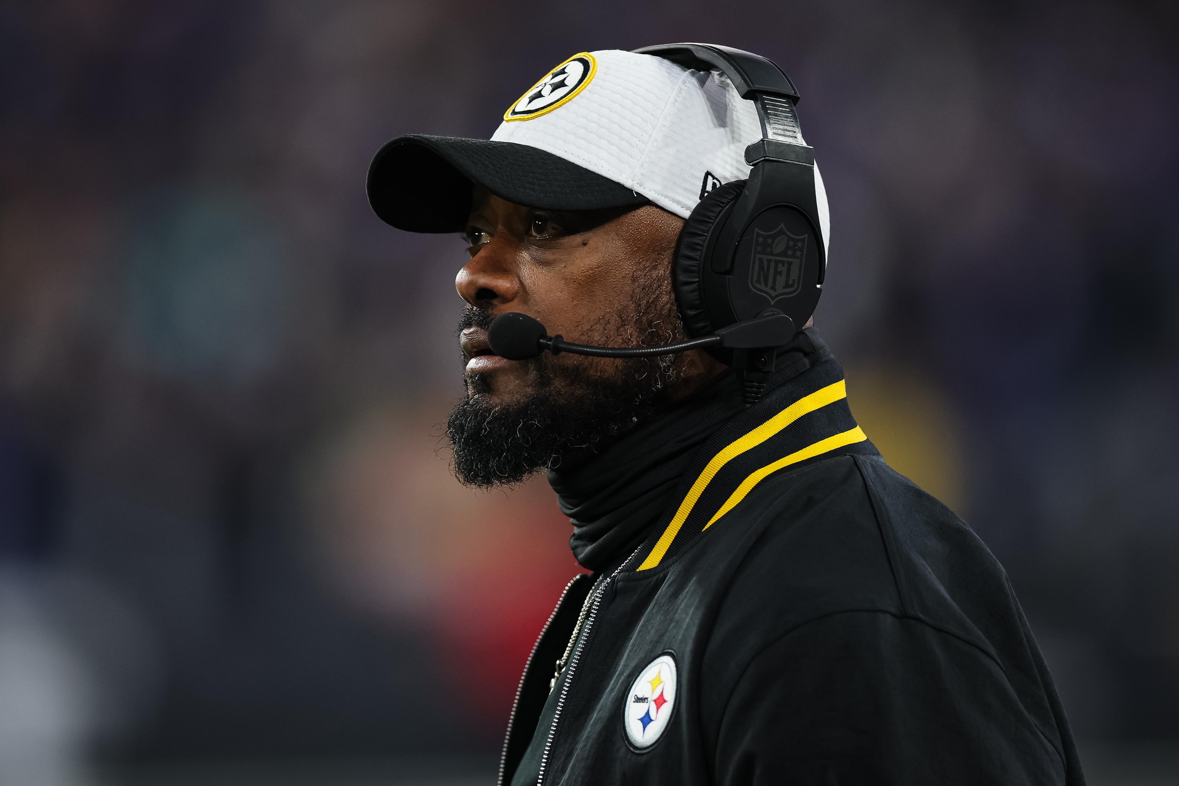 AFC Wild Card Playoffs: Pittsburgh Steelers v Baltimore Ravens AFC Wild Card Playoffs: Pittsburgh Steelers v Baltimore Ravens
