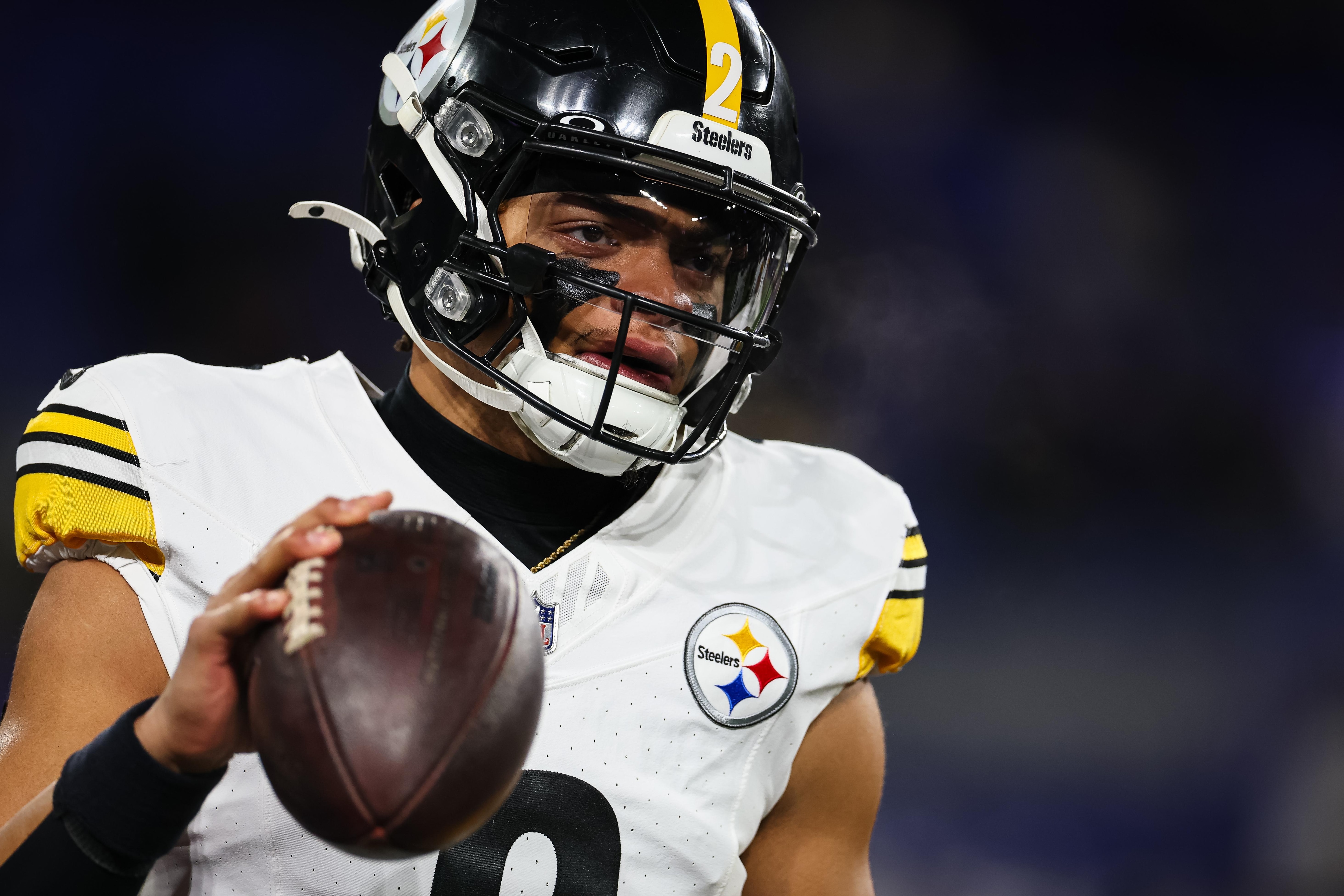 AFC Wild Card Playoffs: Pittsburgh Steelers v Baltimore Ravens