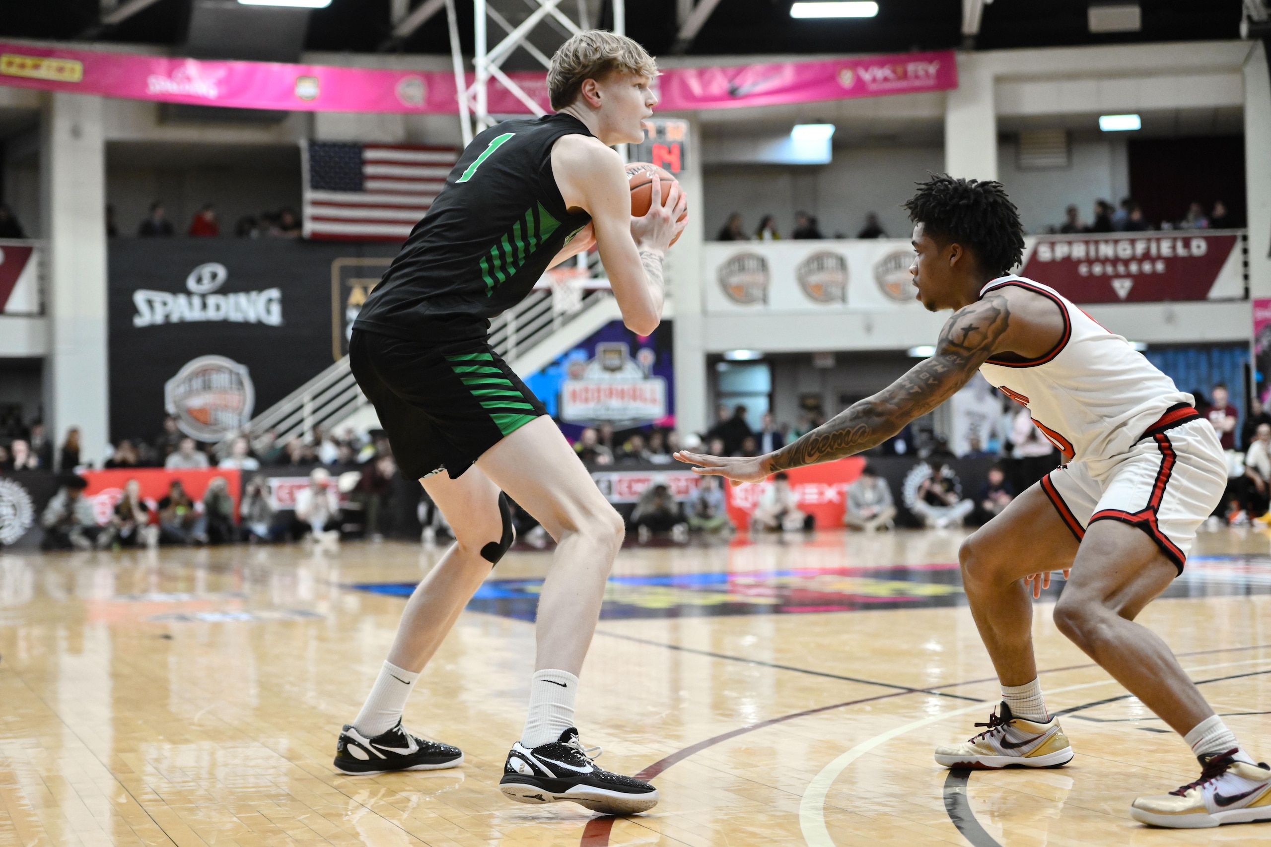 HIGH SCHOOL BASKETBALL: JAN 19 Spalding Hoophall Classic - Long Island Lutheran vs Arizona Compass Prep