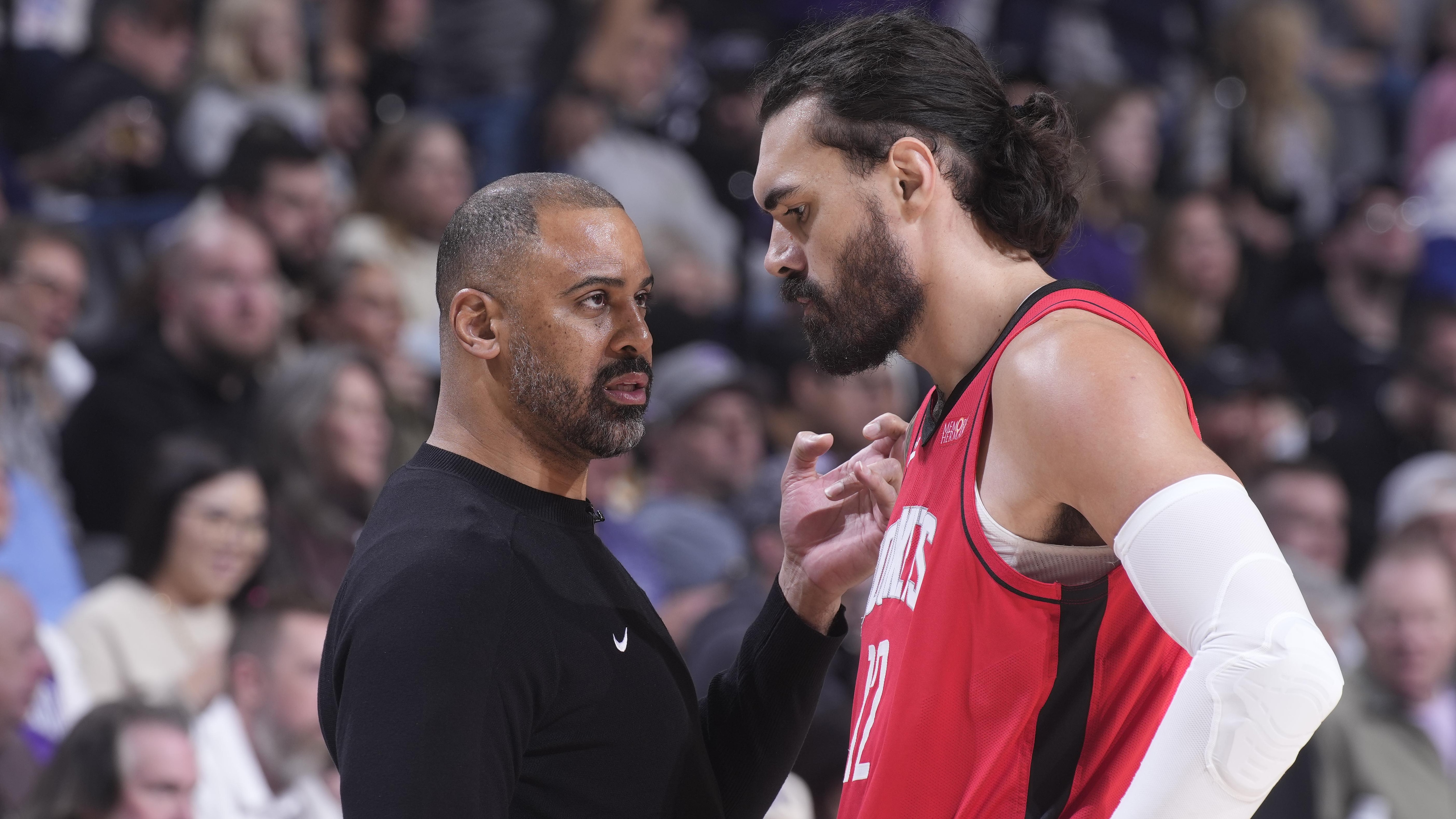 Houston Rockets v Sacramento Kings