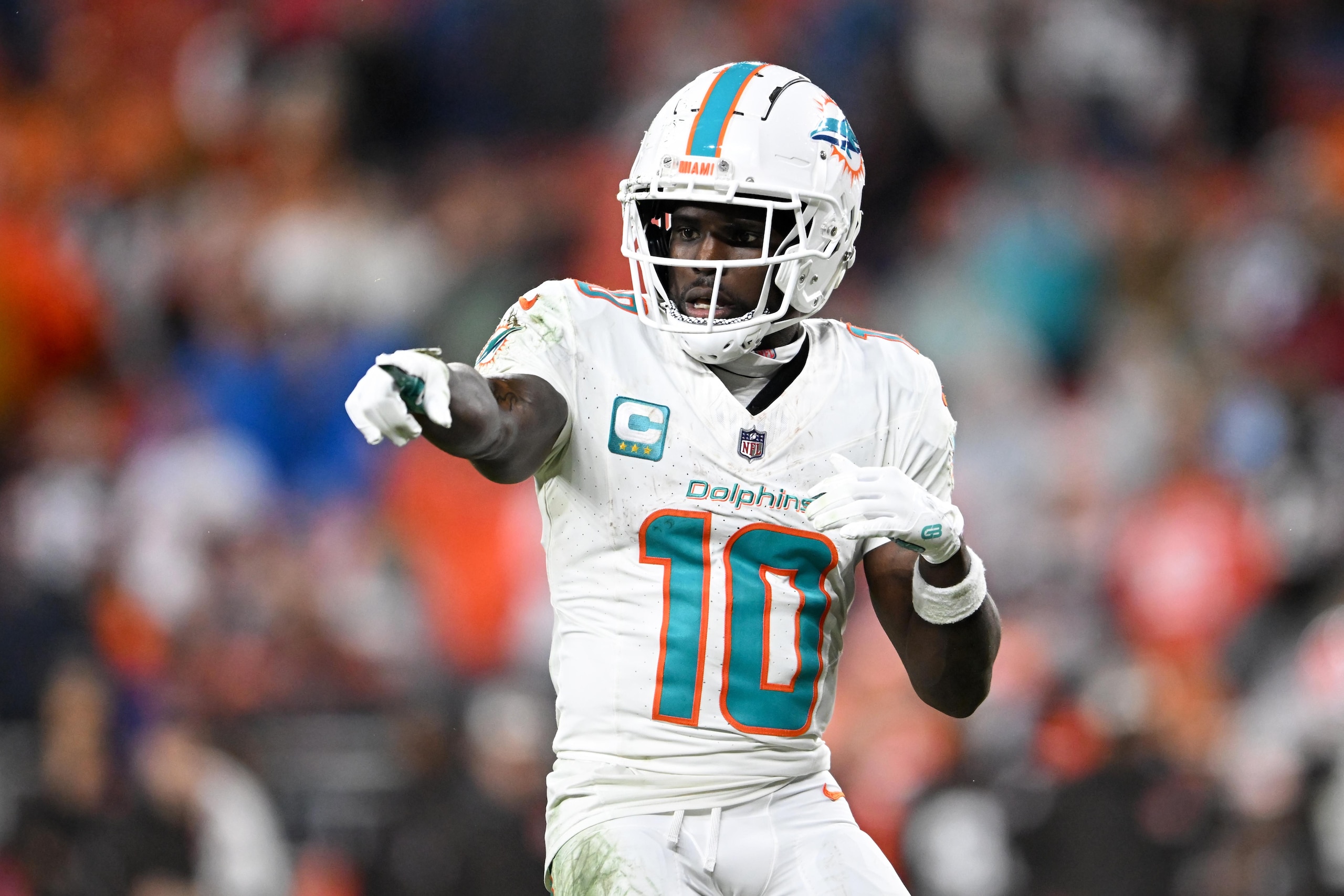 Miami Dolphins v Cleveland Browns