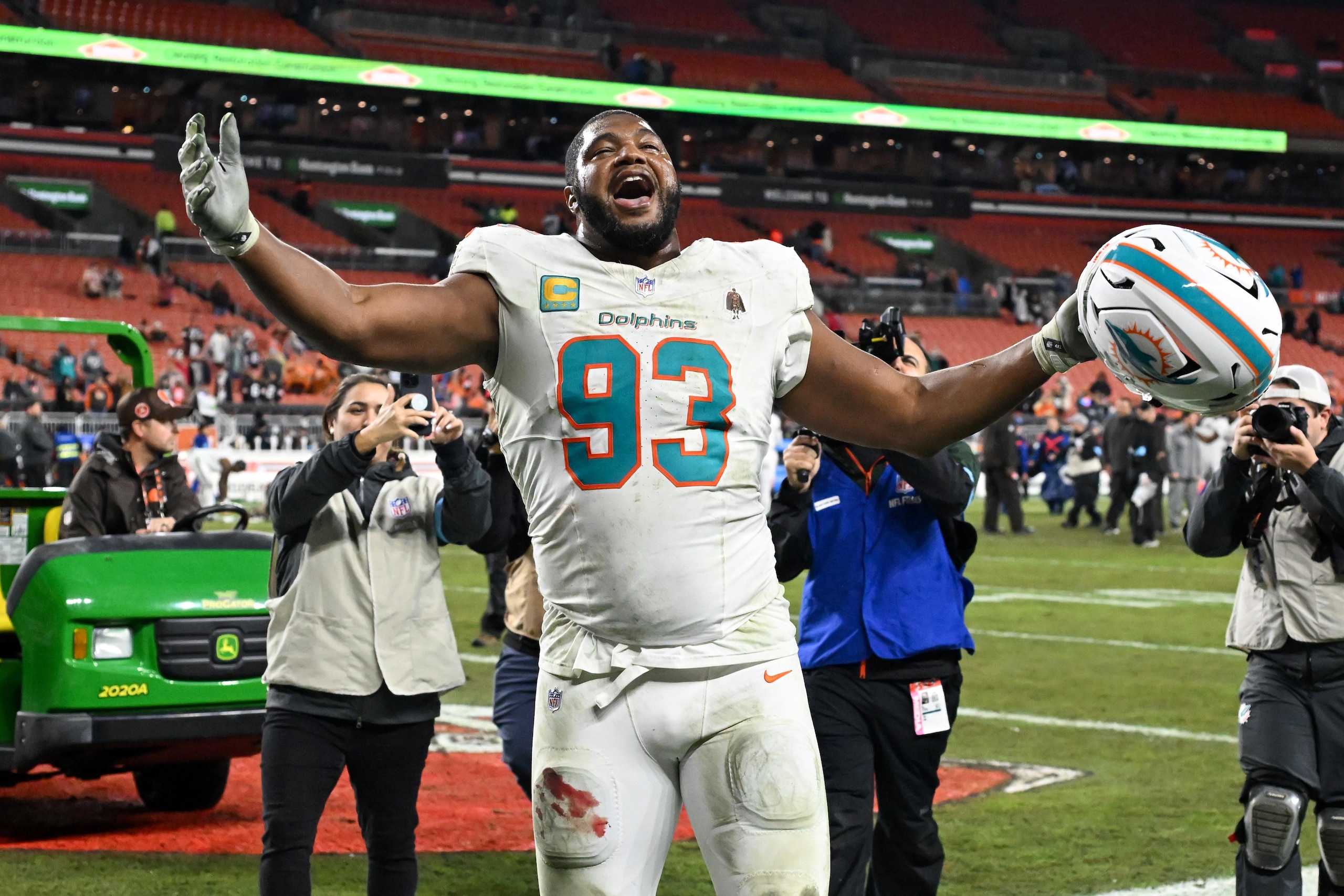 Miami Dolphins v Cleveland Browns Miami Dolphins v Cleveland Browns