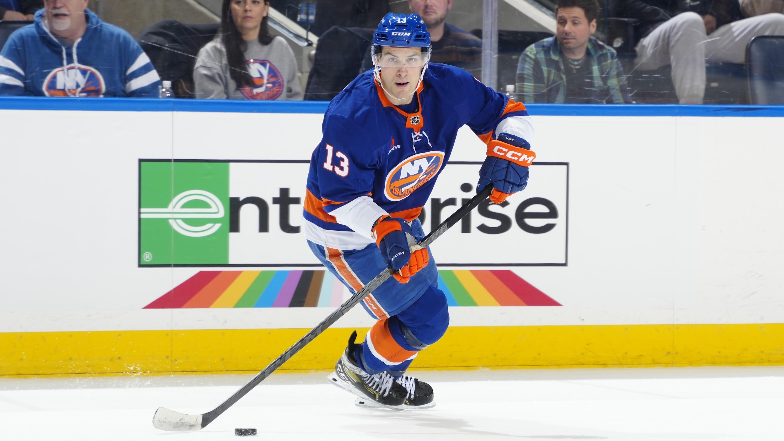 Philadelphia Flyers v New York Islanders Philadelphia Flyers v New York Islanders