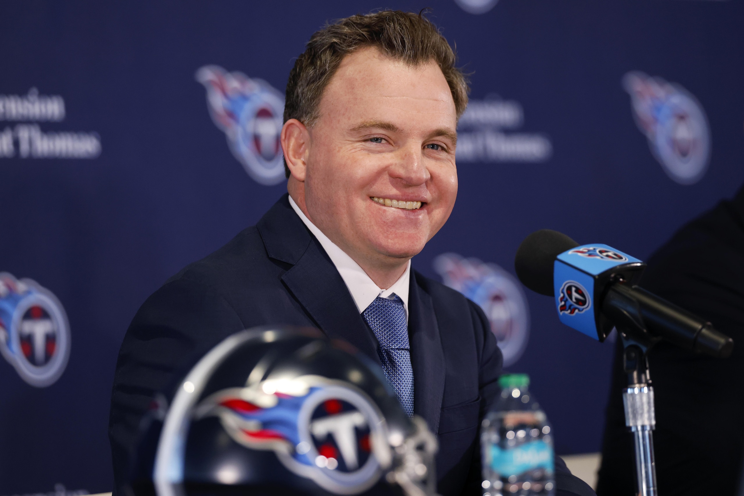 Tennessee Titans Introduce Mike Borgonzi as New General Manager Tennessee Titans Introduce Mike Borgonzi as New General Manager